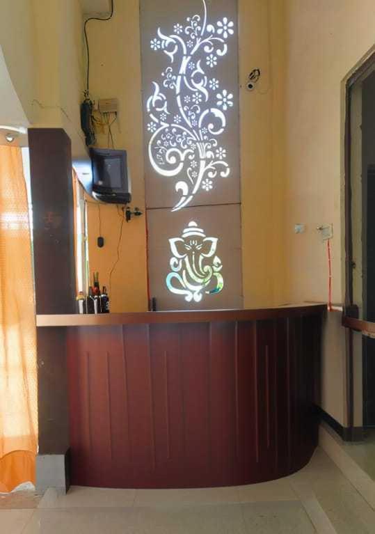 Hotel O Golden Star