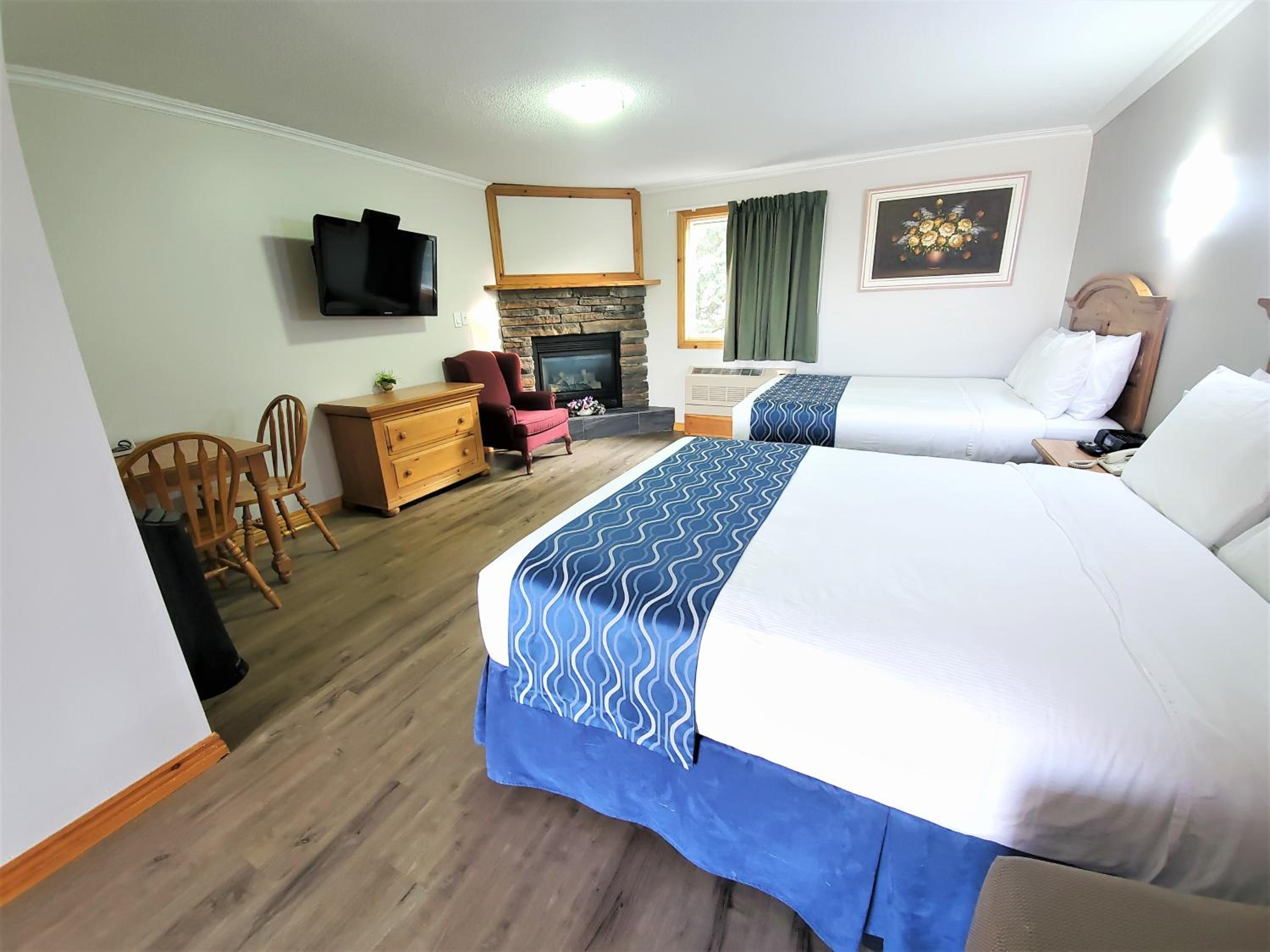 Knights Inn Colonial Fireside Inn