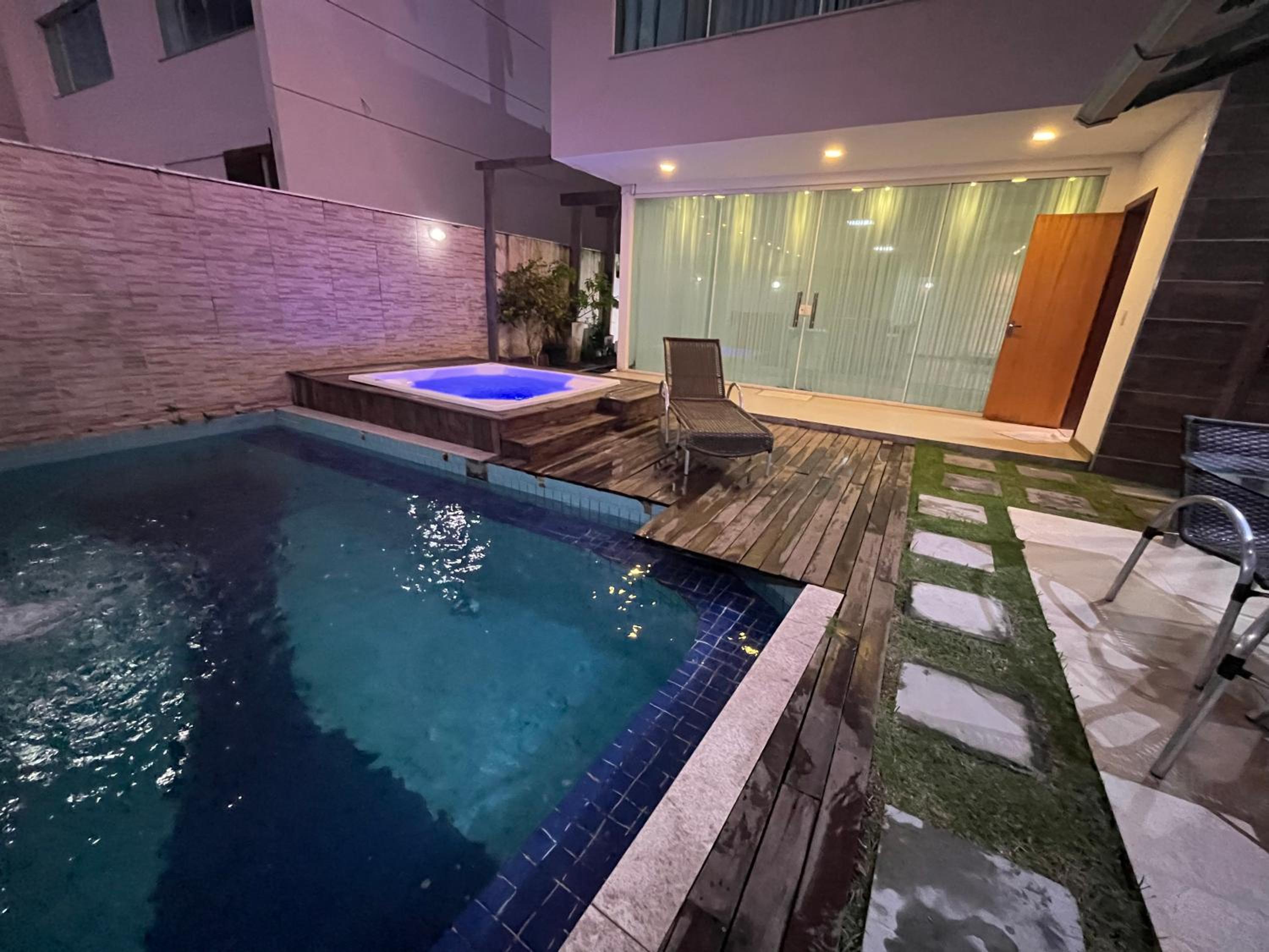 Duplex em Guarapari com piscina privativa!