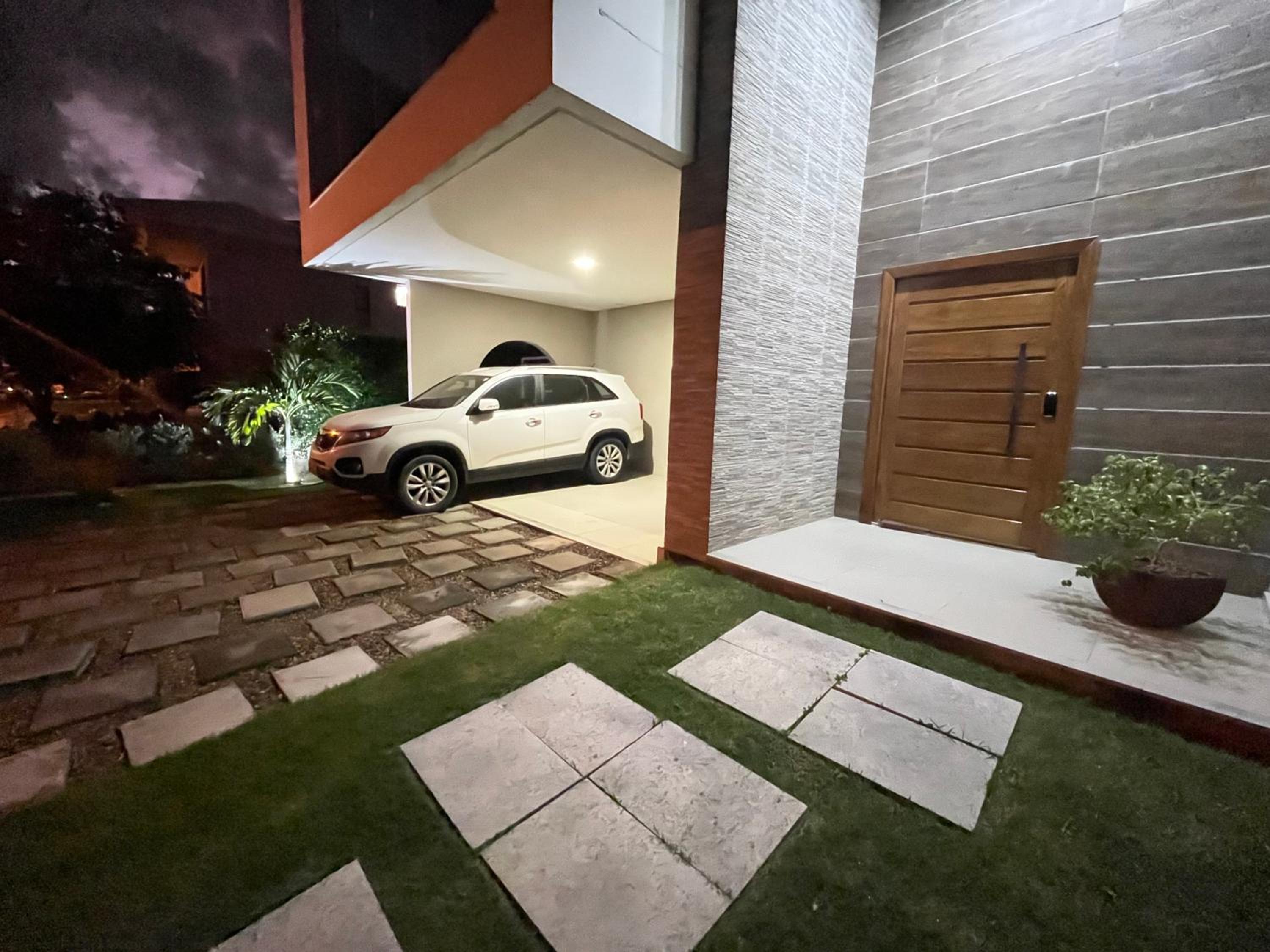 Duplex em Guarapari com piscina privativa!