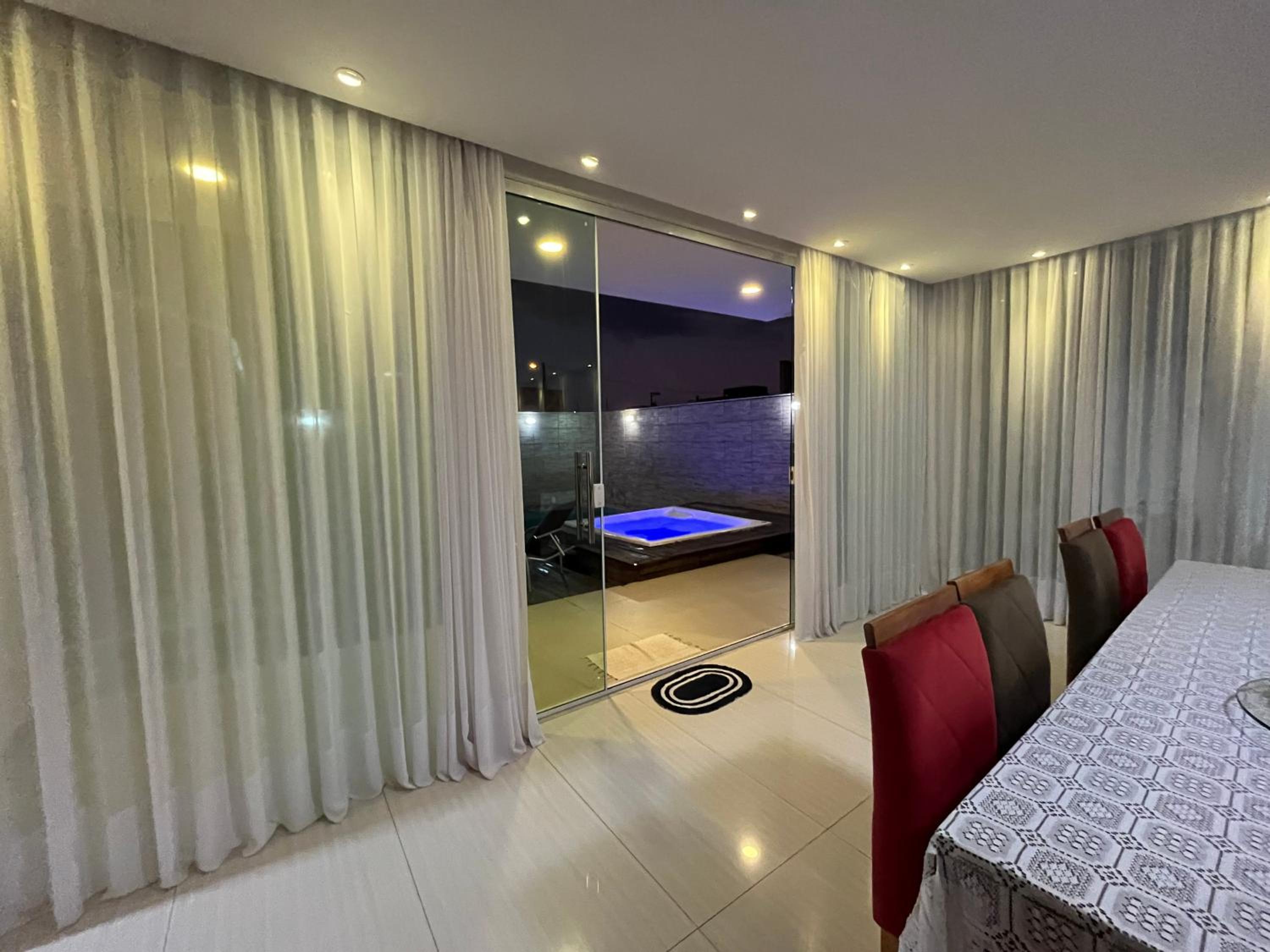 Duplex em Guarapari com piscina privativa!