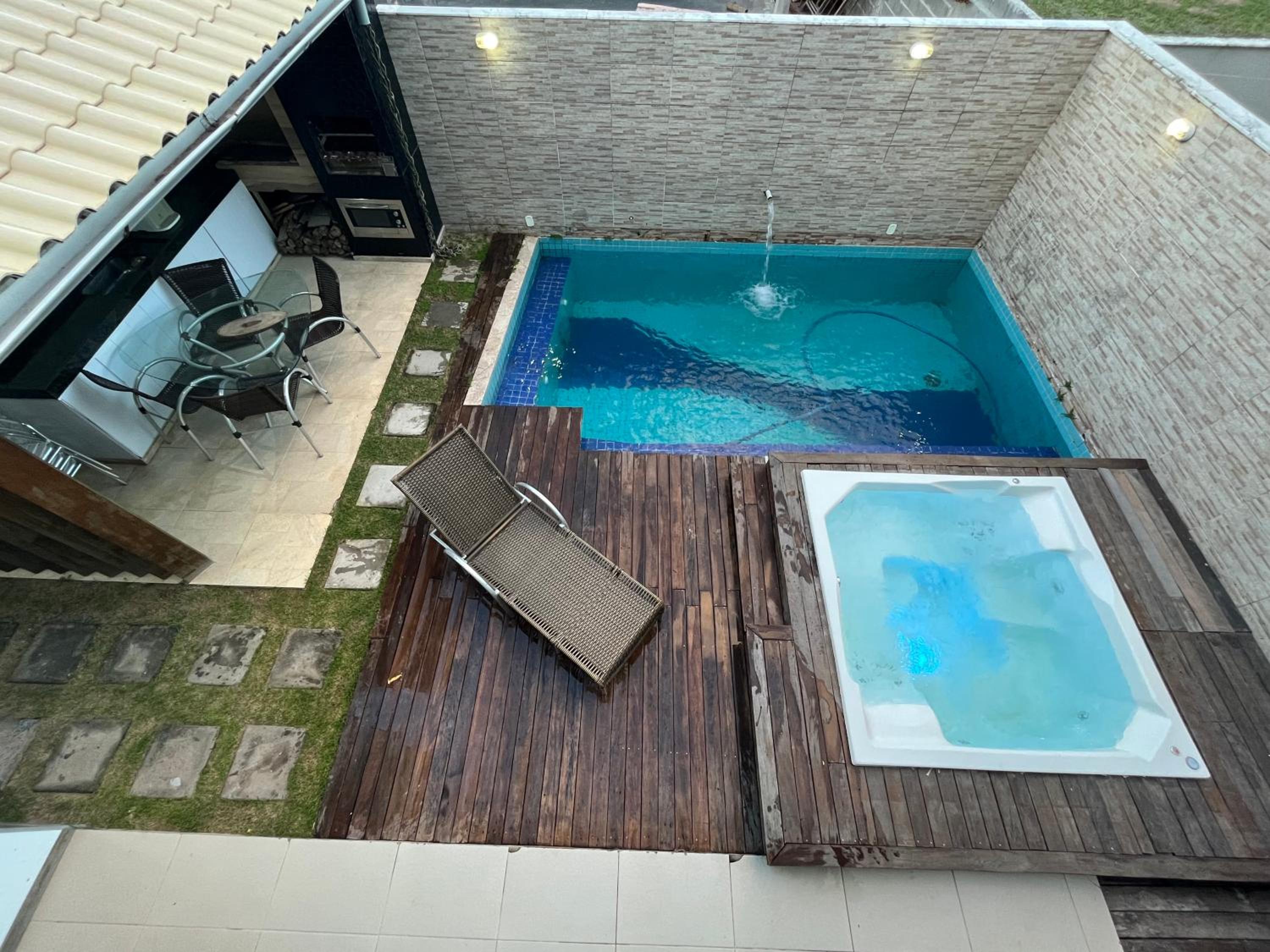 Duplex em Guarapari com piscina privativa!