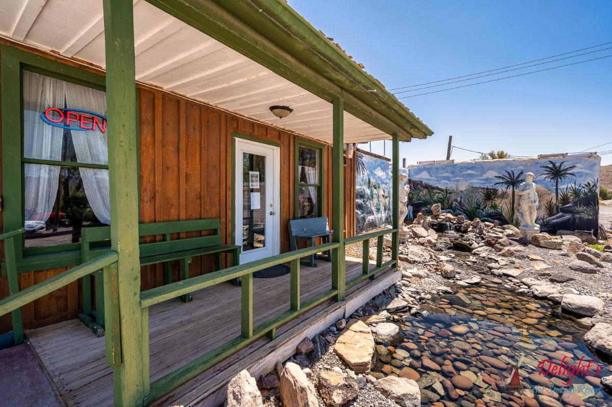 Delight's Hot Springs Resort