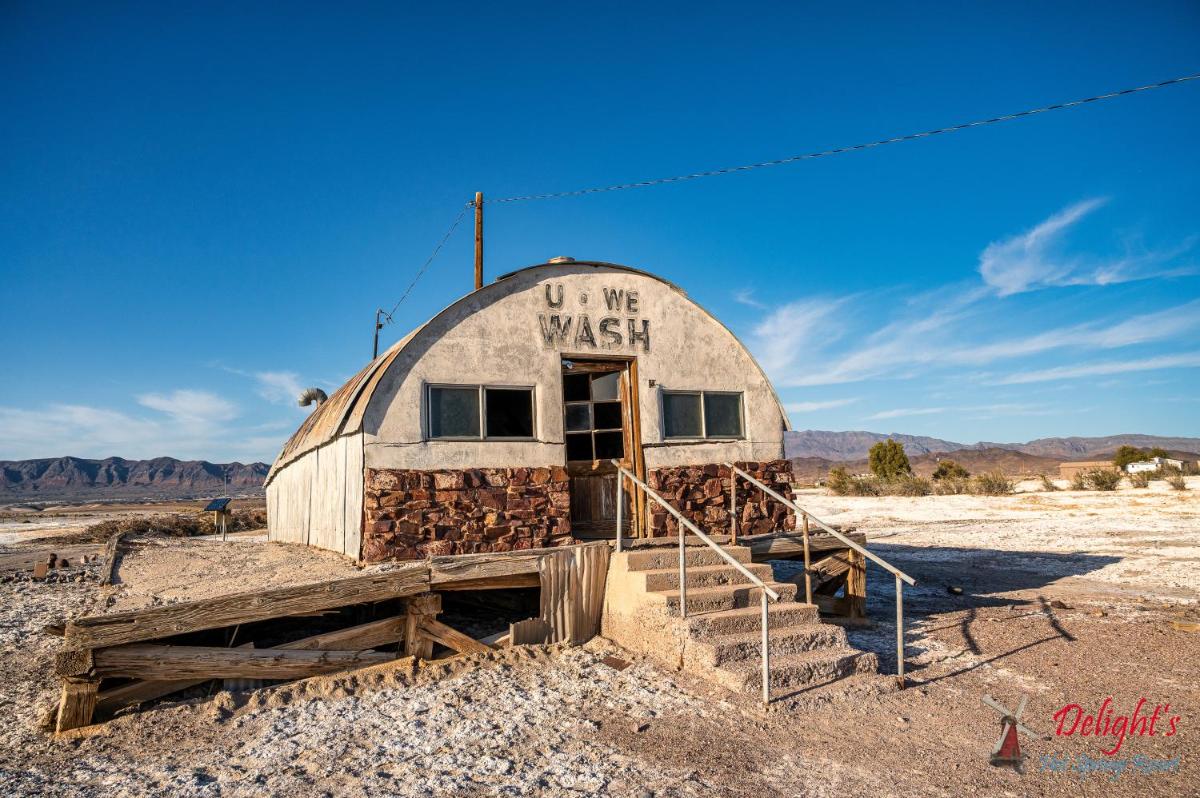 Delight's Hot Springs Resort