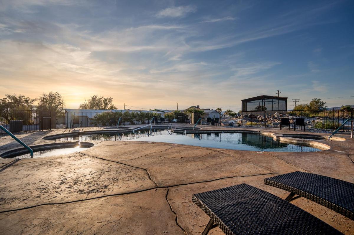 Delight's Hot Springs Resort