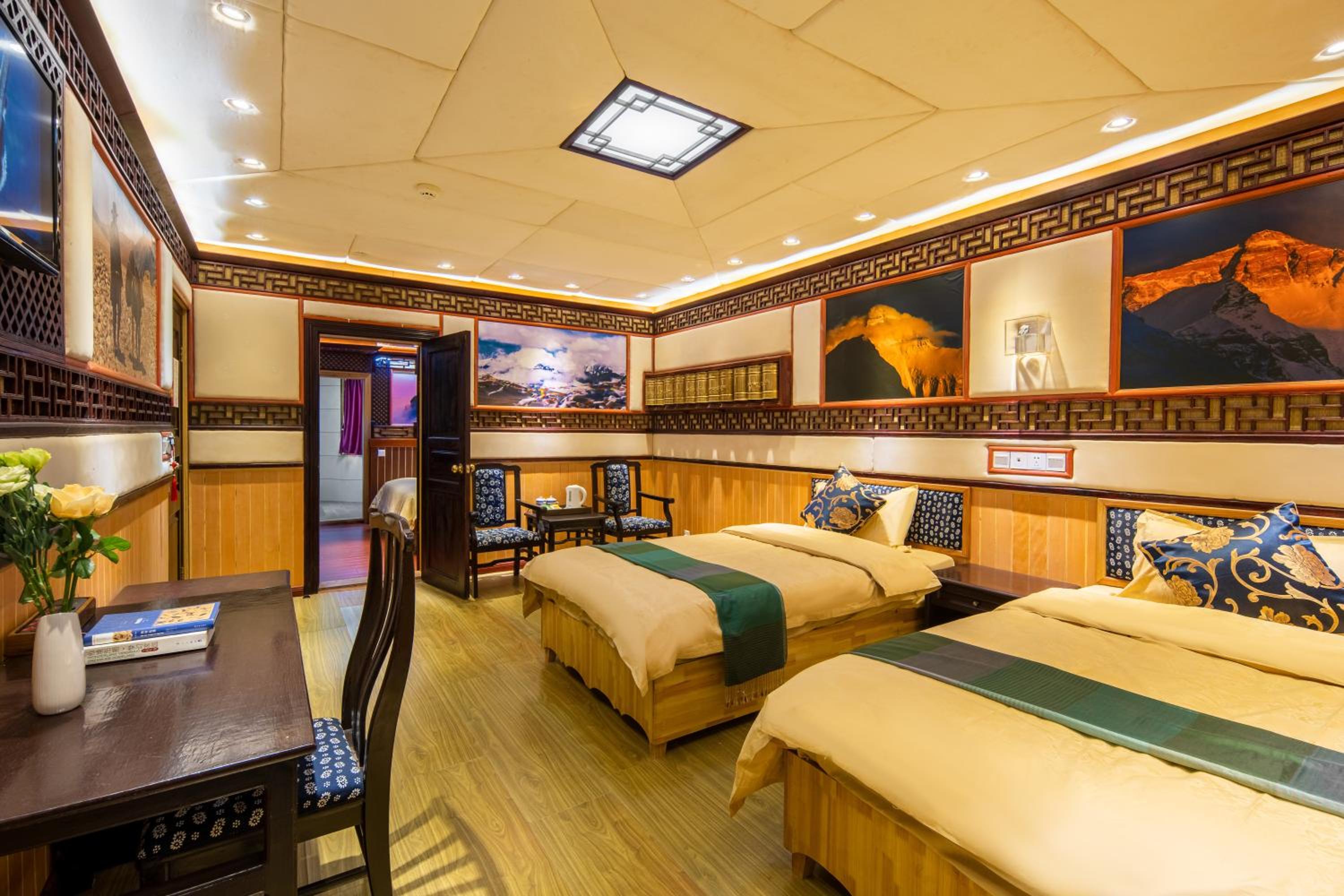 Li River Gallery Lodge