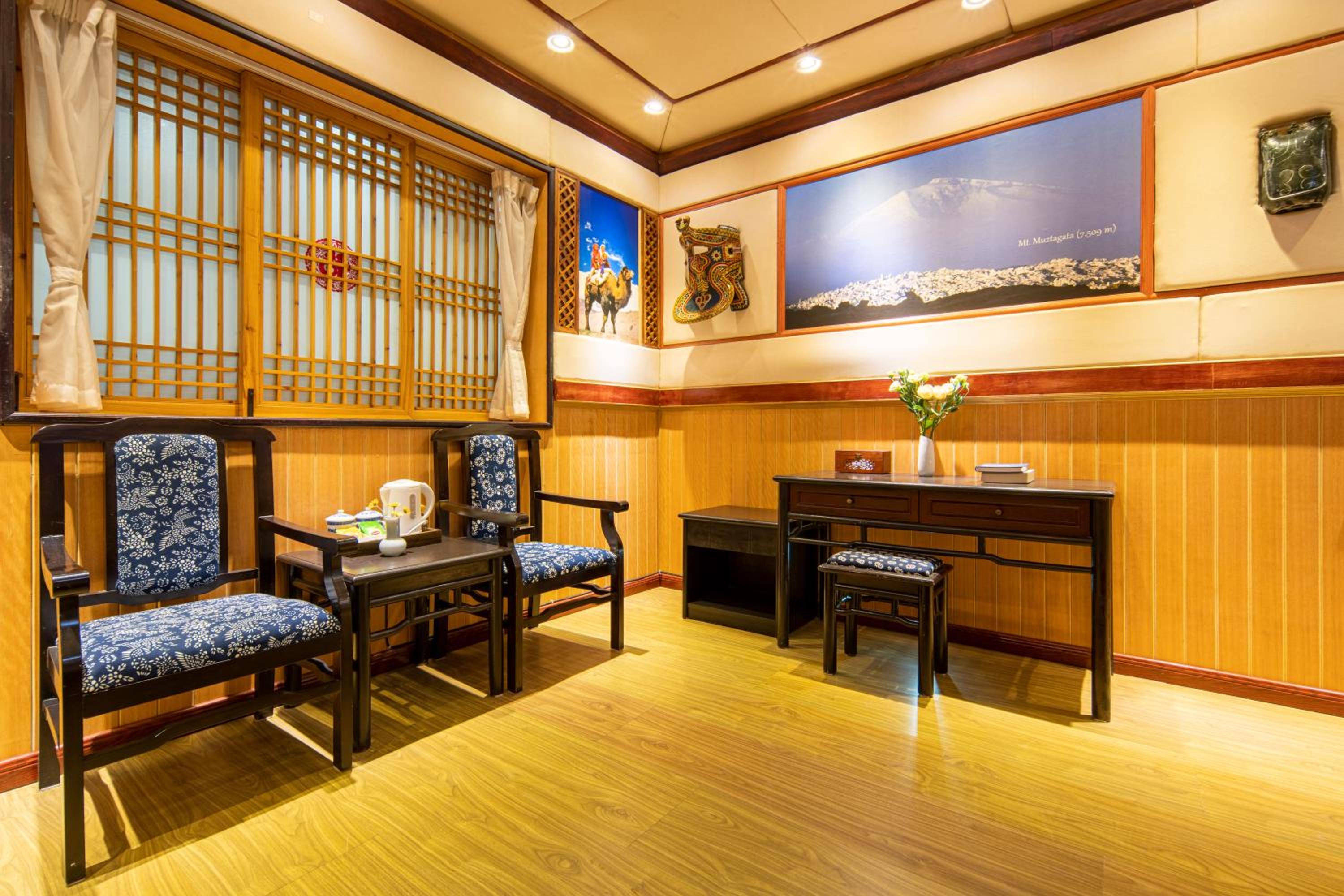 Li River Gallery Lodge
