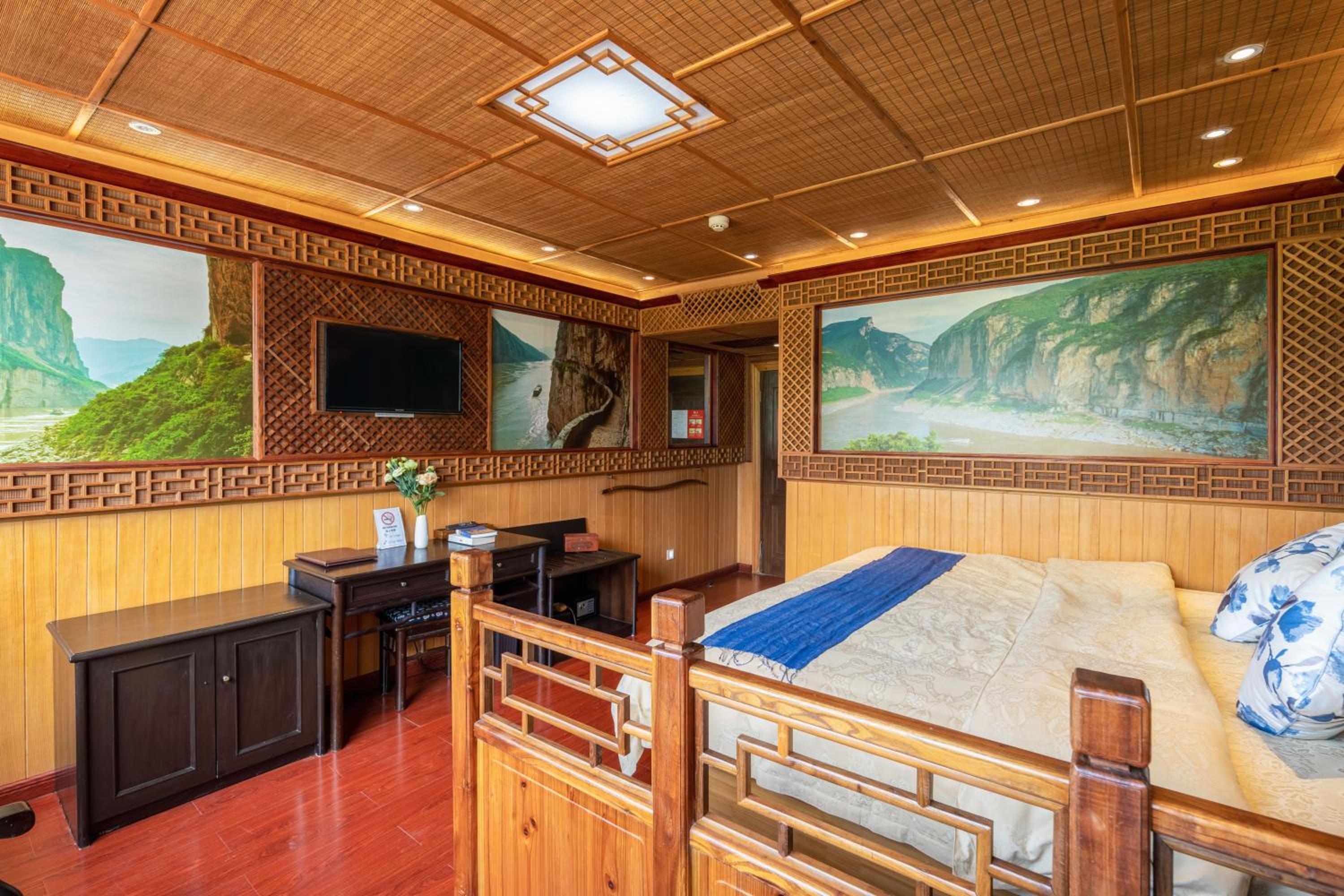 Li River Gallery Lodge