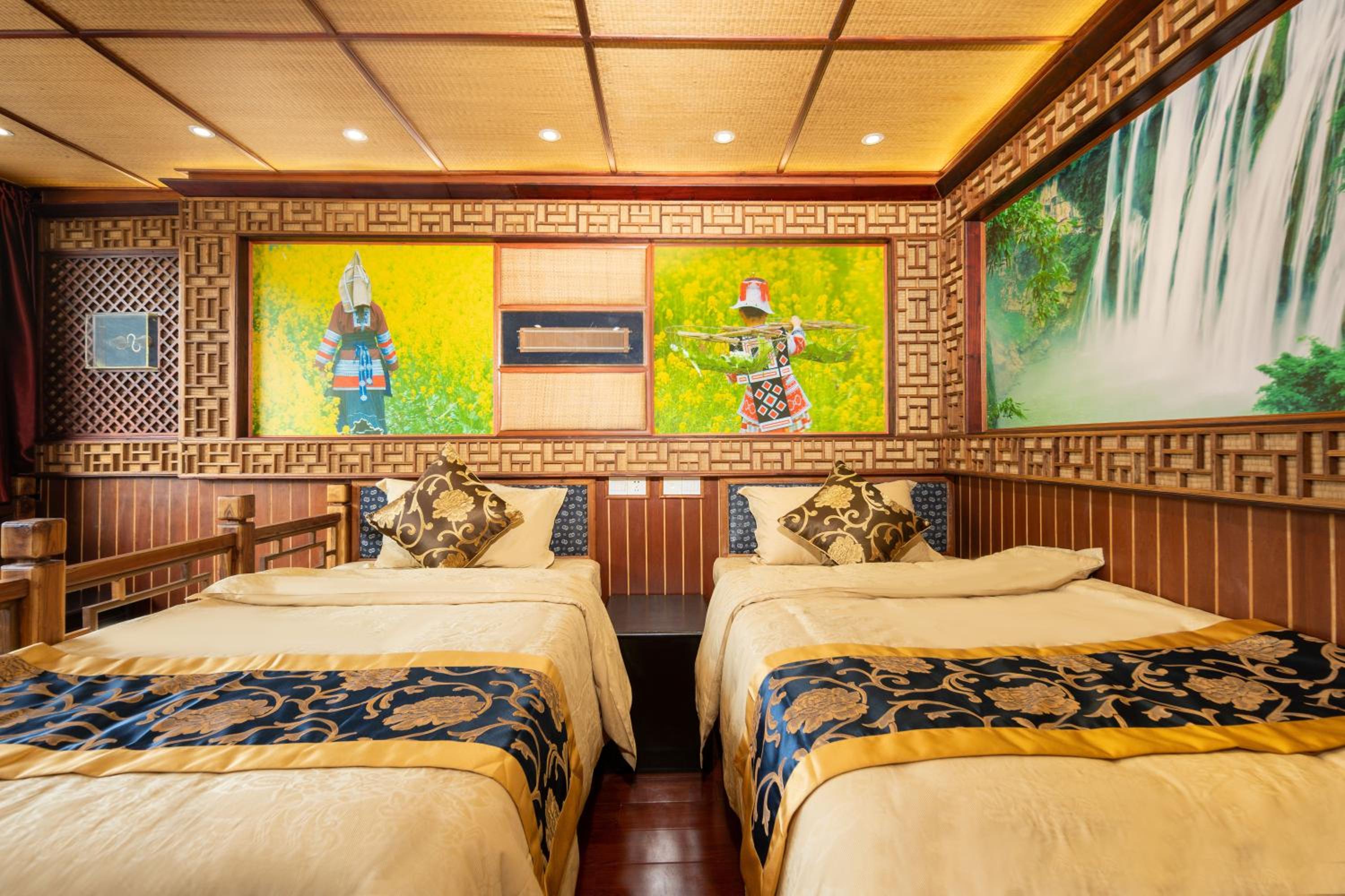 Li River Gallery Lodge