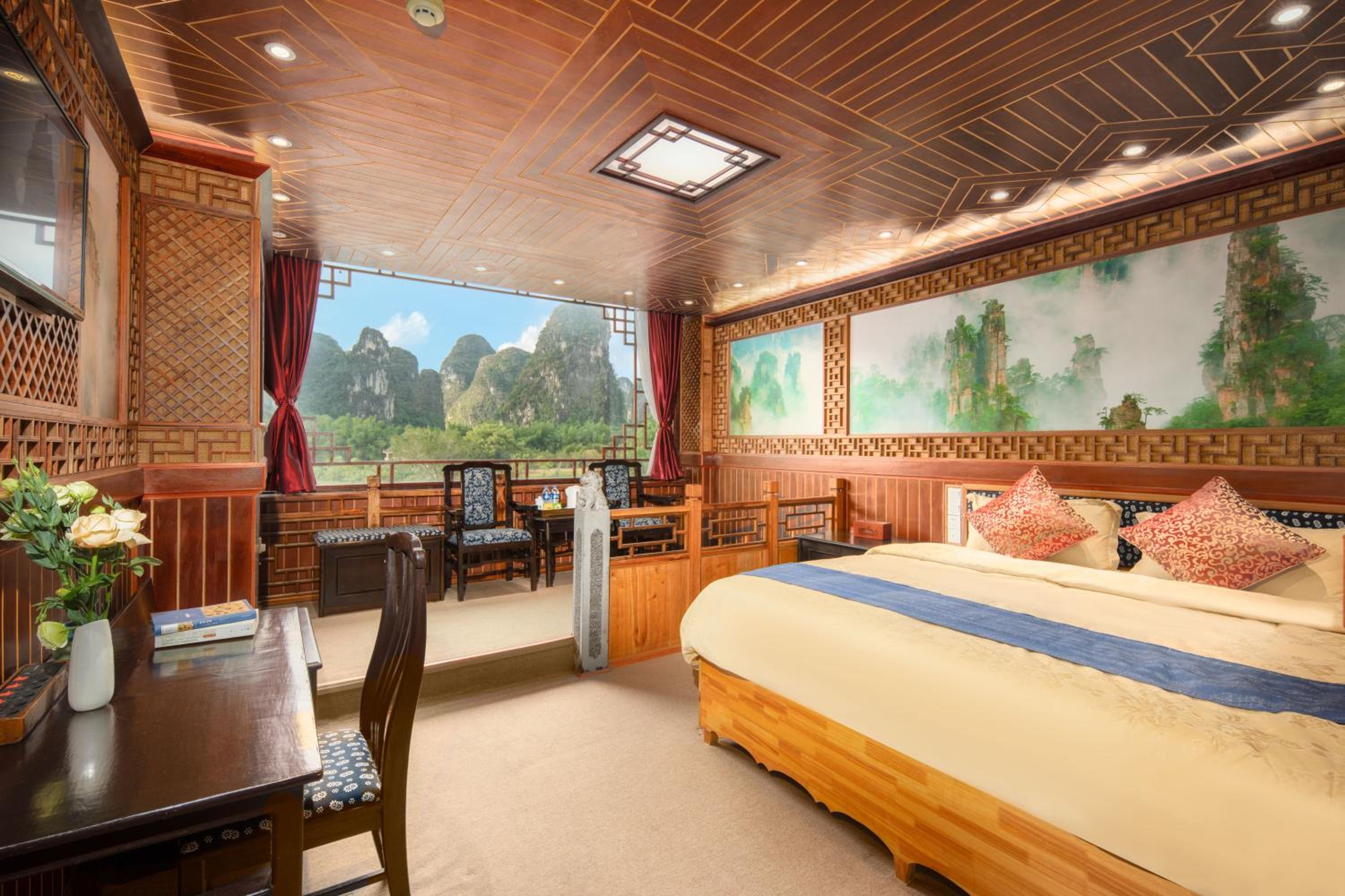 Li River Gallery Lodge
