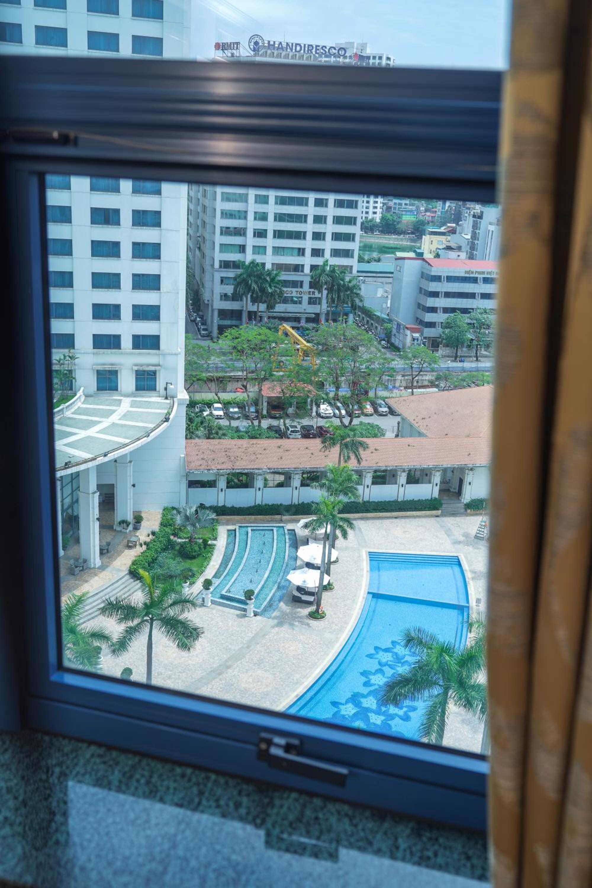 Daeha Serviced Apartment