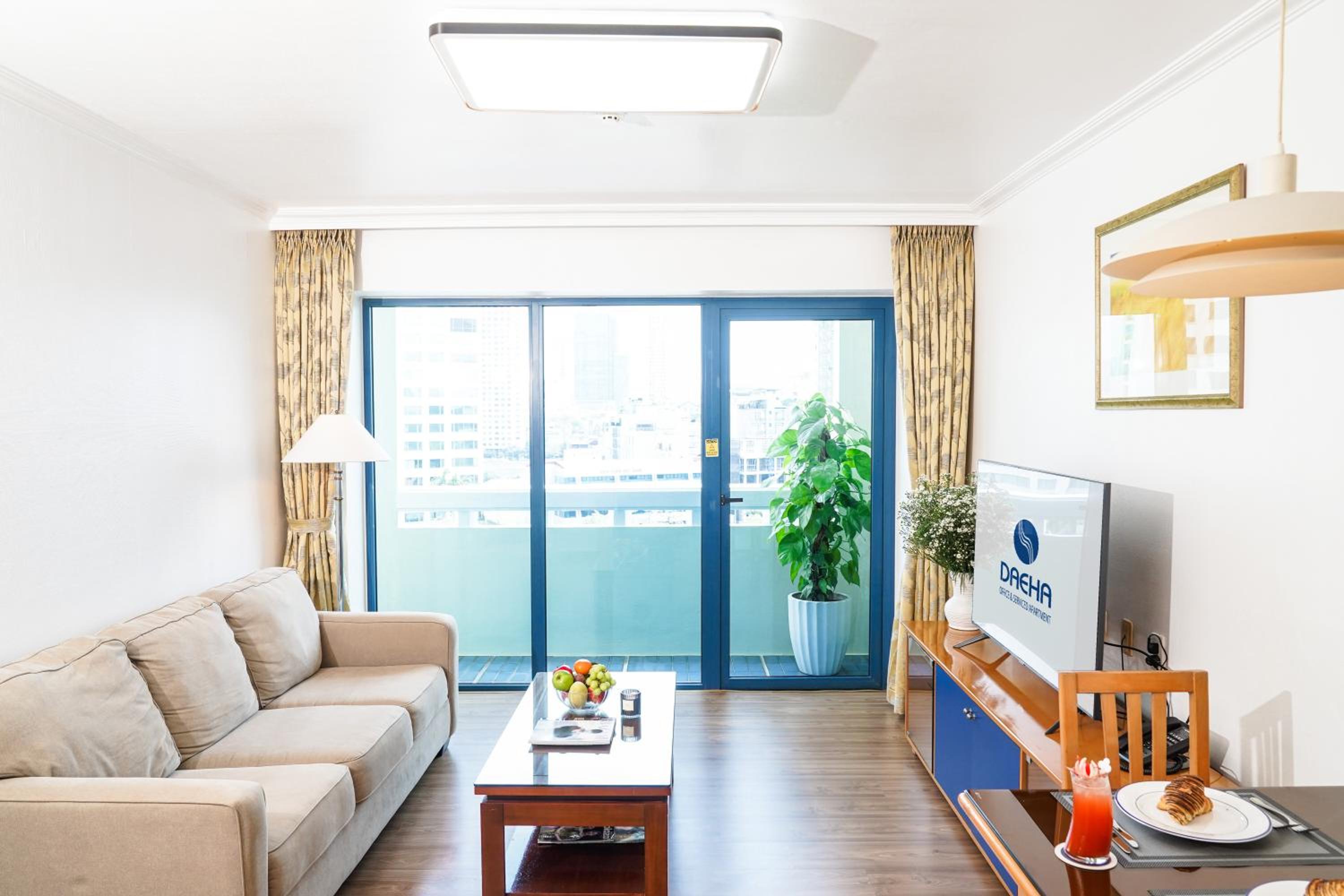 Daeha Serviced Apartment