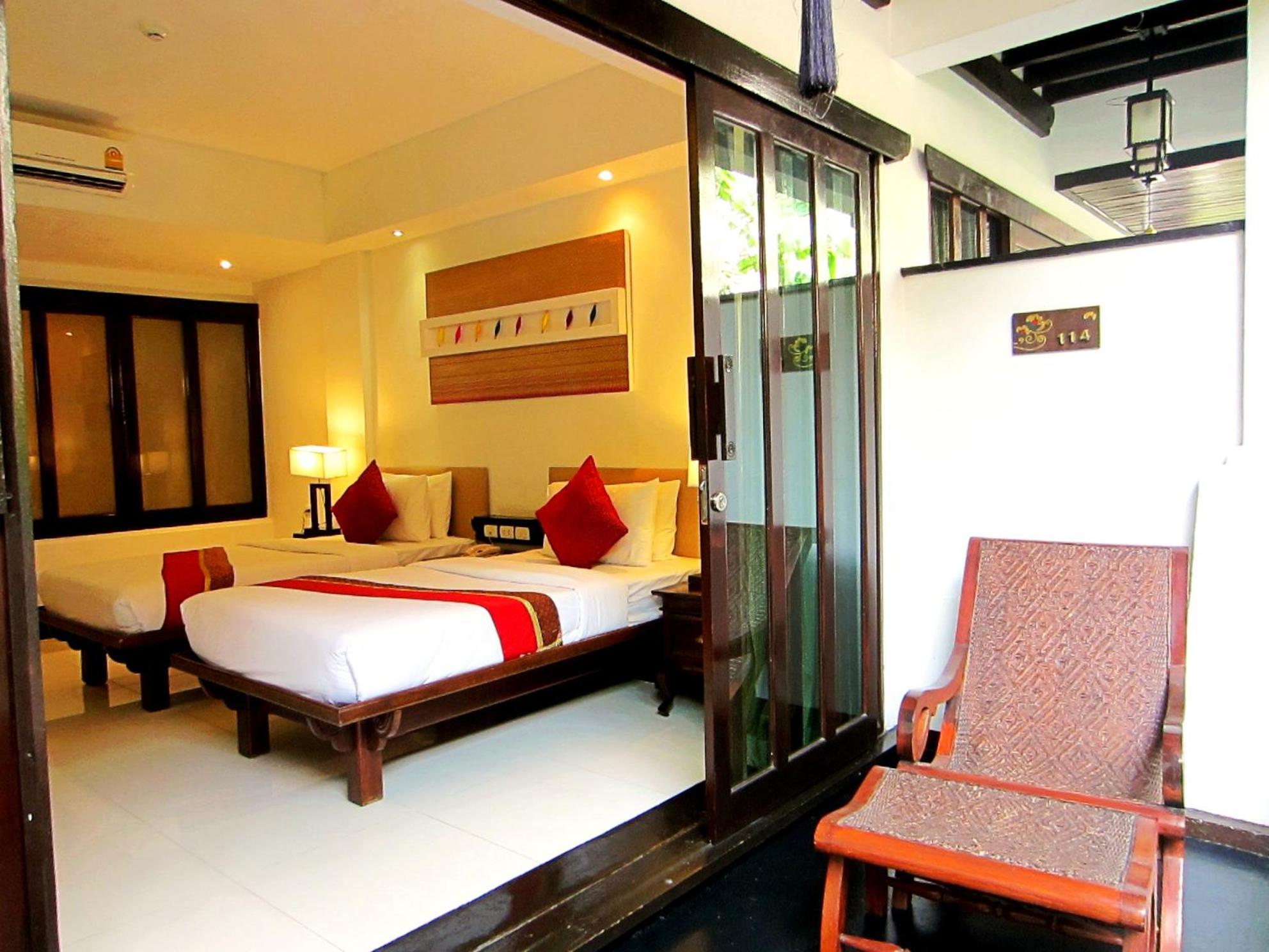 Yantarasri Resort
