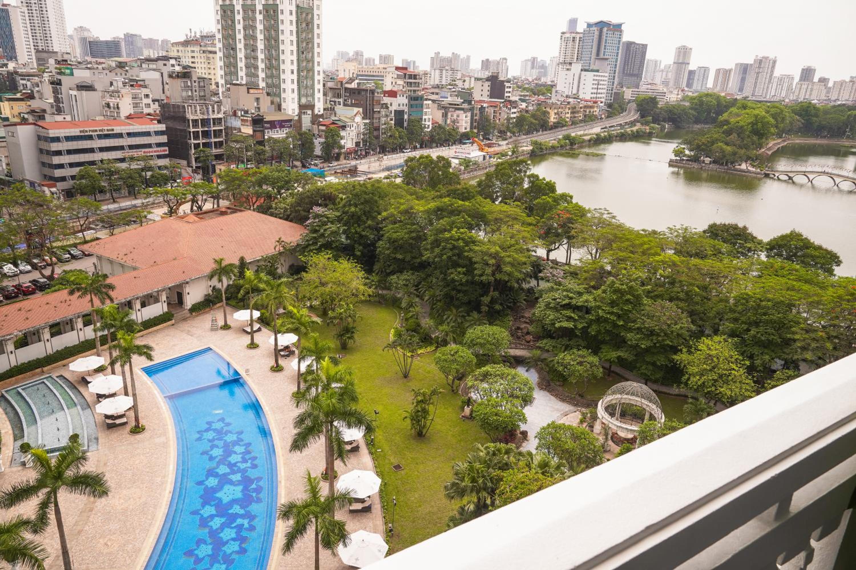 Daeha Serviced Apartment