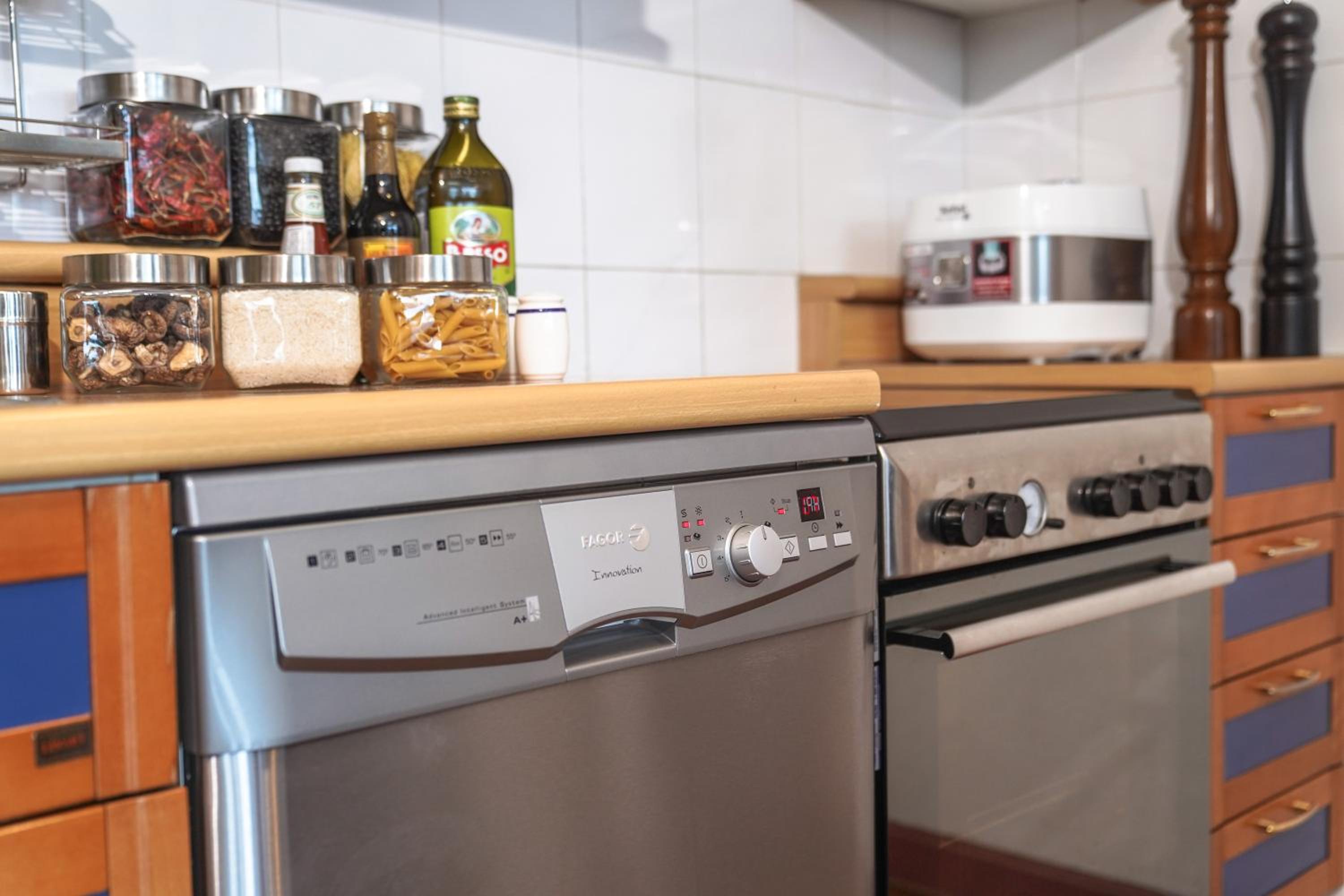 Daeha Serviced Apartment