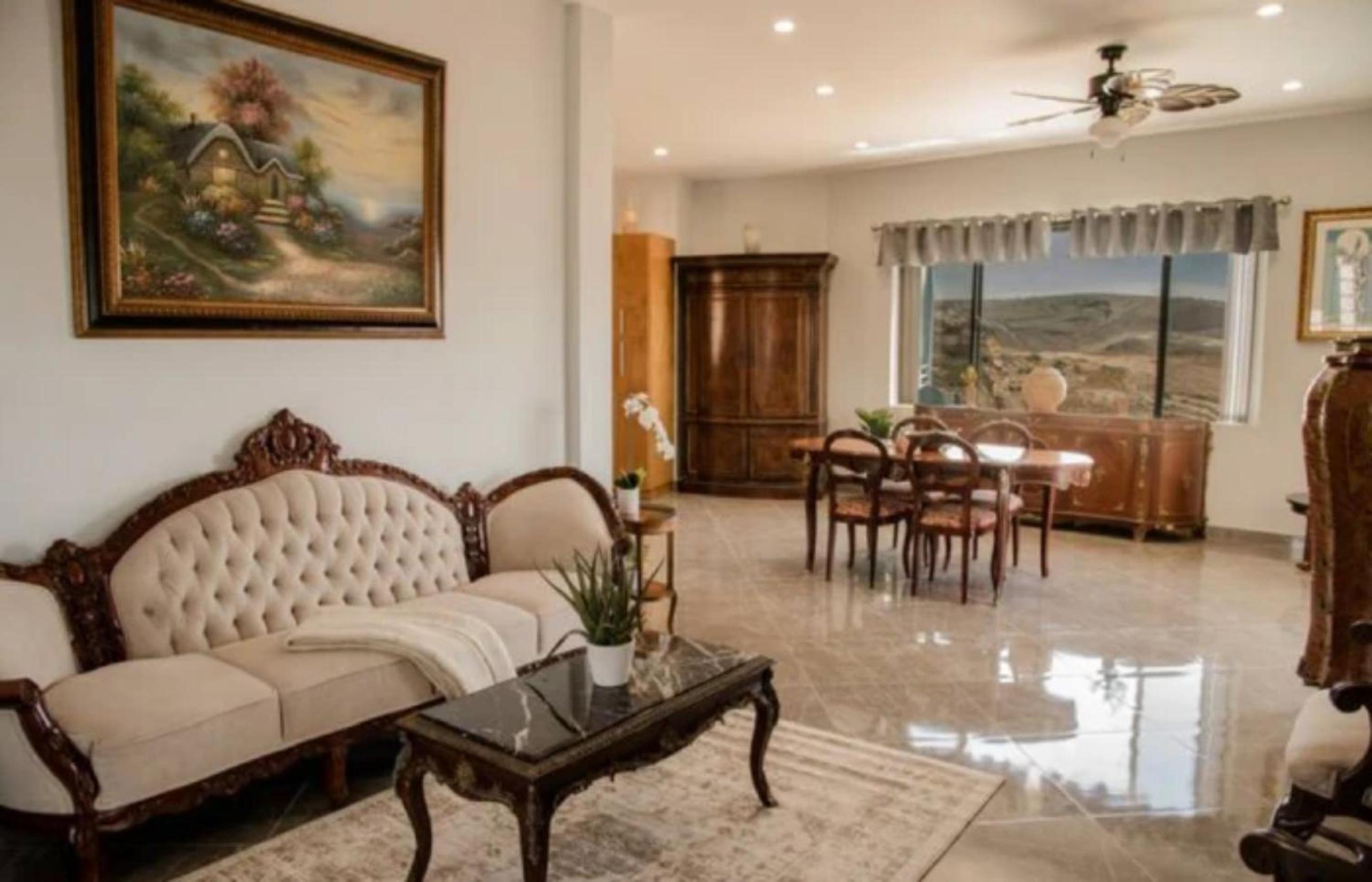 Hotel El Capitan Resort