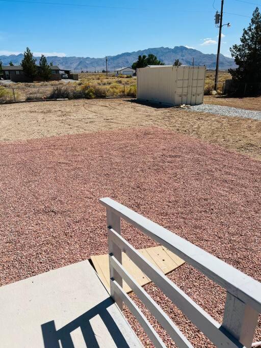 Death Valley/PrairieFire 3bd/2ba Home w/ Kitchen view 3