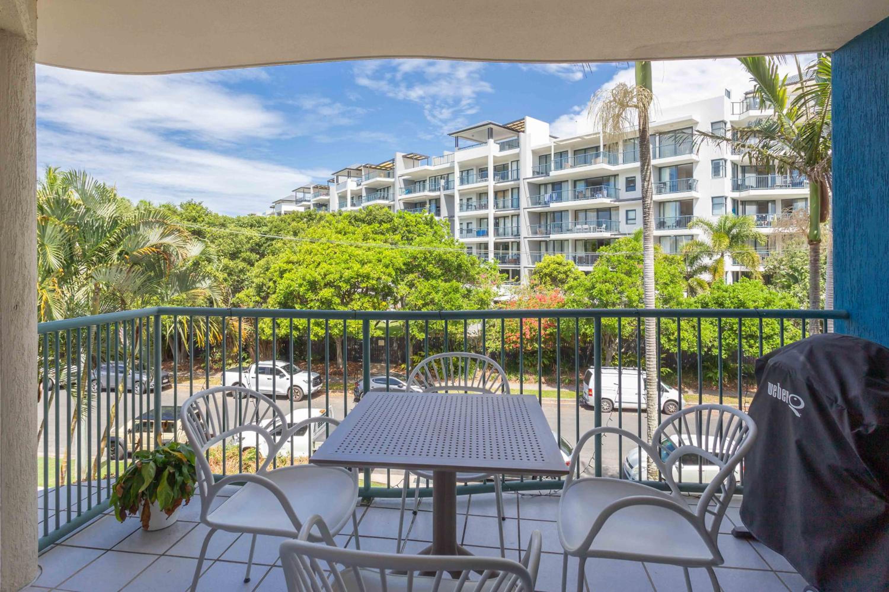 Beautifully Renovated Maroochydore Beach Apartment