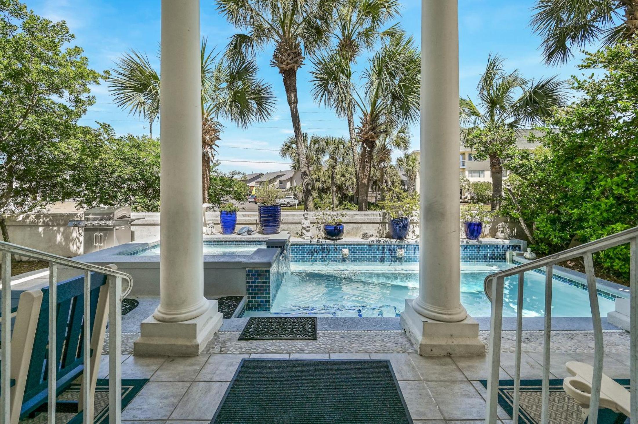 Southern Nights At Destin Pointe Resort