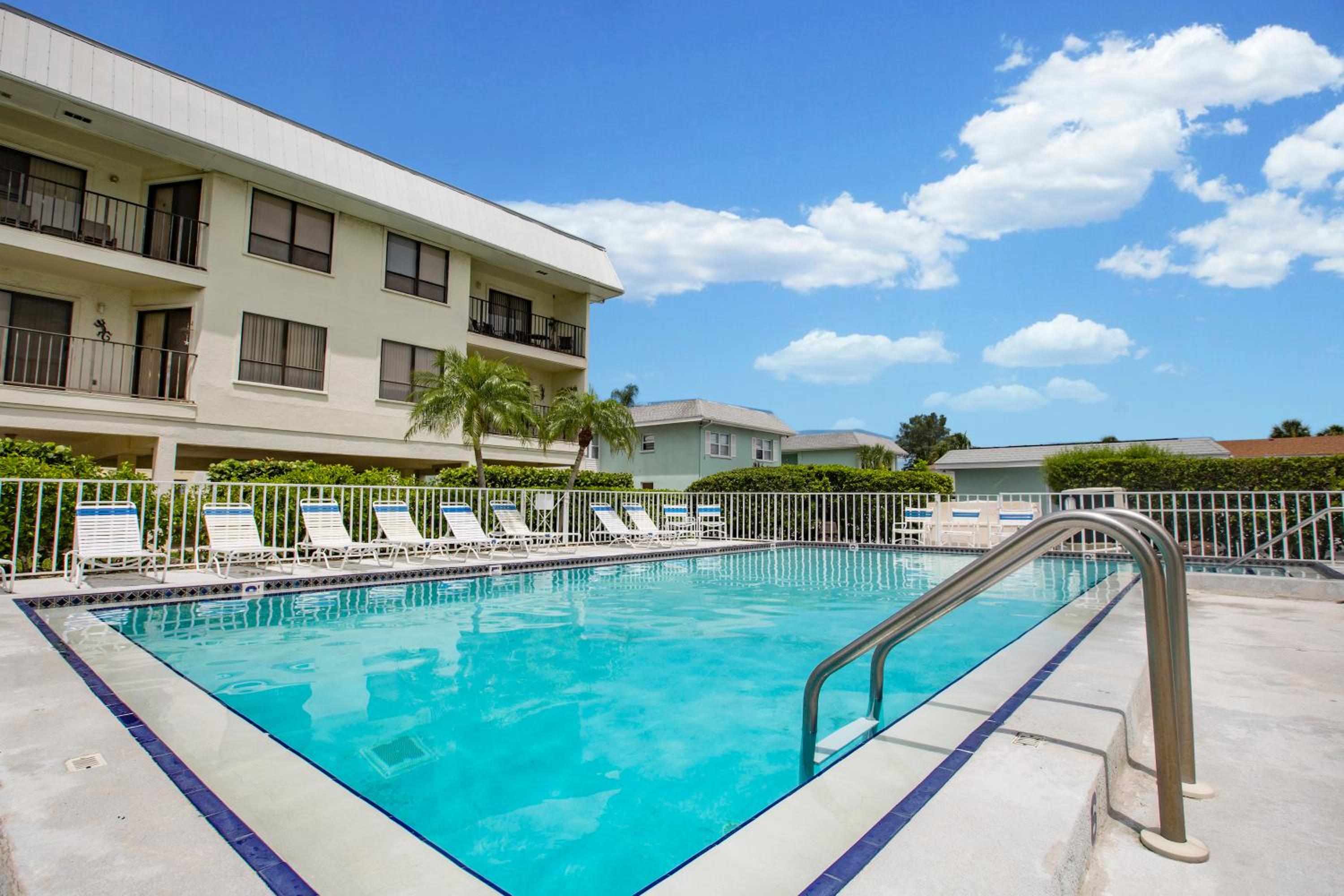 Anna Maria Island Beach View 208 view 4