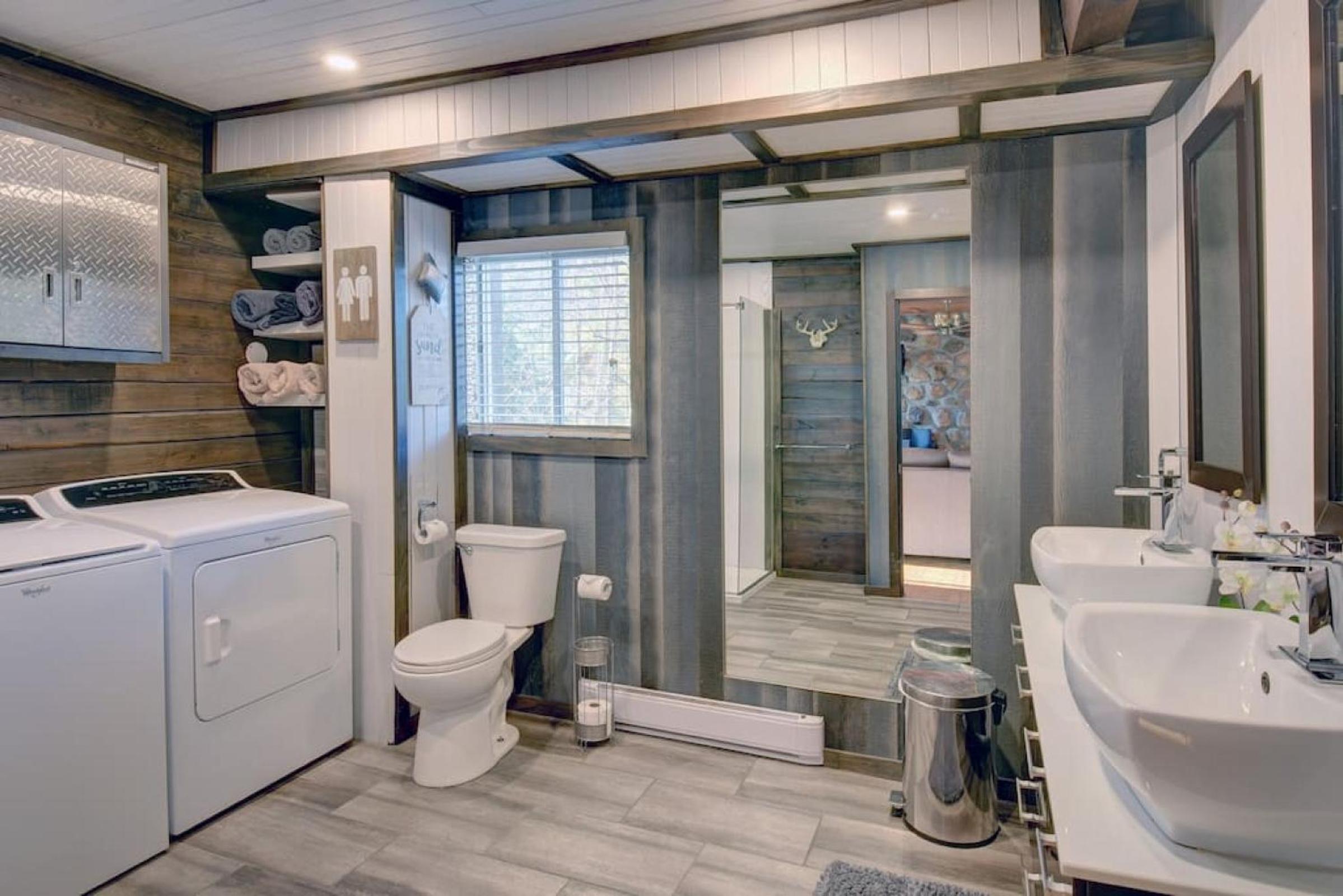 The Woodland Cabin by Instant Suites - Old Village Mont-Tremblant