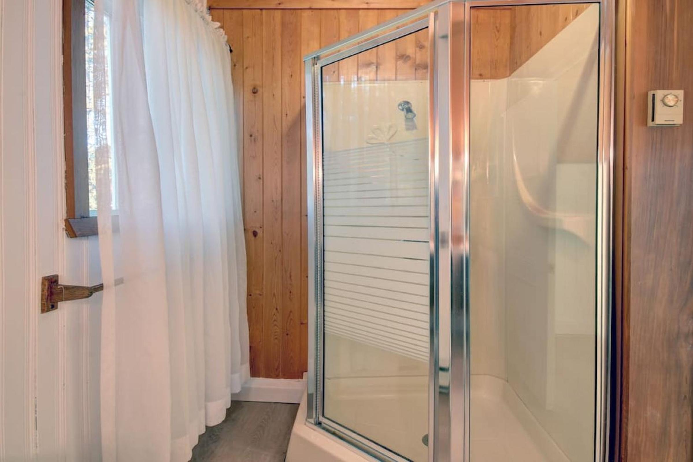 The Woodland Cabin by Instant Suites - Old Village Mont-Tremblant