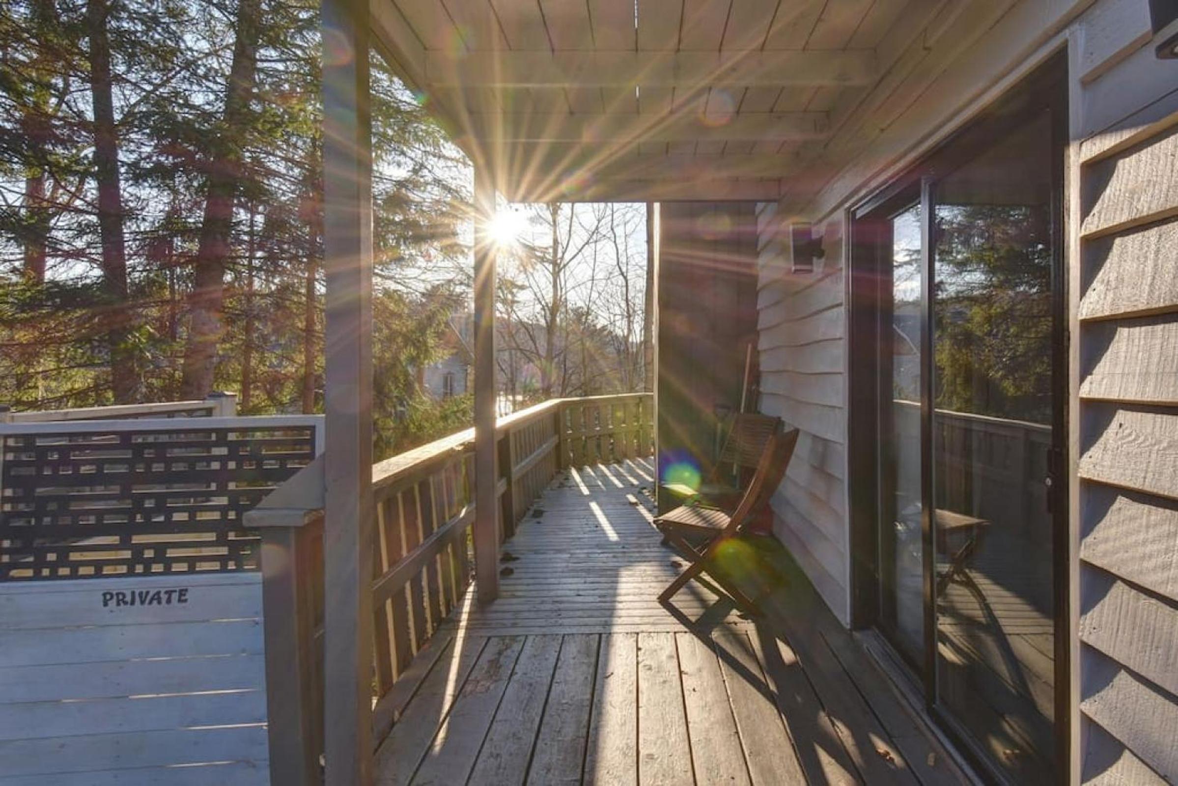 The Woodland Cabin by Instant Suites - Old Village Mont-Tremblant