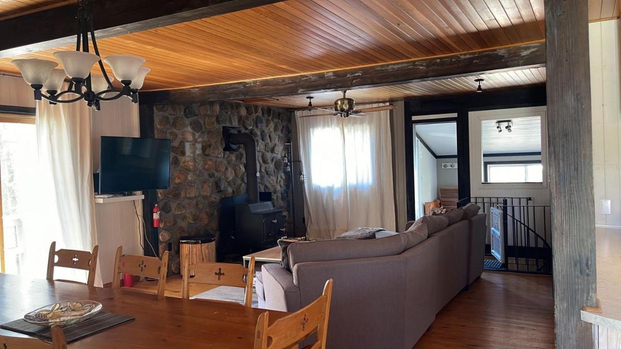 The Woodland Cabin by Instant Suites - Old Village Mont-Tremblant