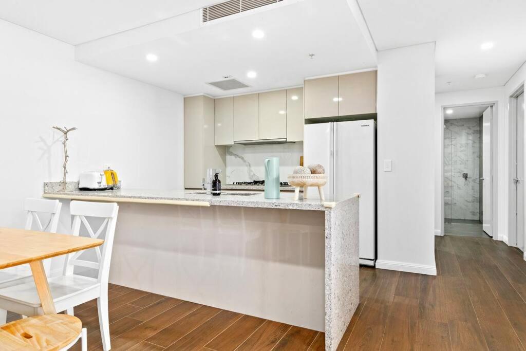 Four bedroom apartment with facilities in Olympic Park