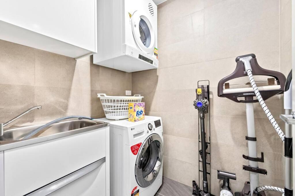 Four bedroom apartment with facilities in Olympic Park