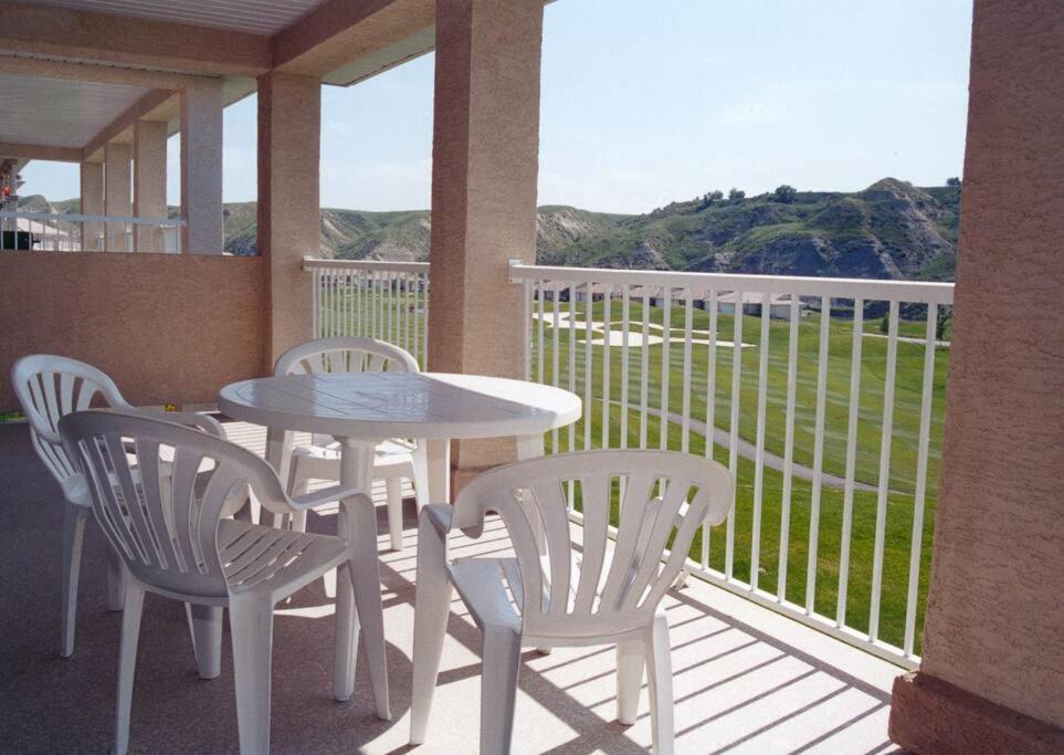 Paradise Canyon Golf Resort - Signature Villa 380 view 5