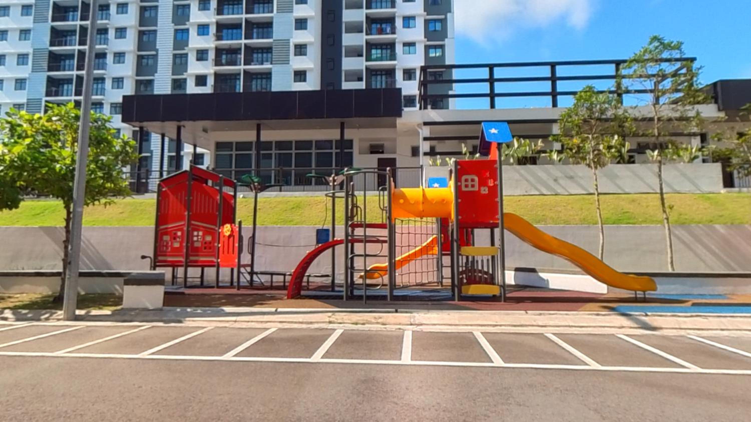 2 Parking Comfy Condo Desaru Town PoolNetflix