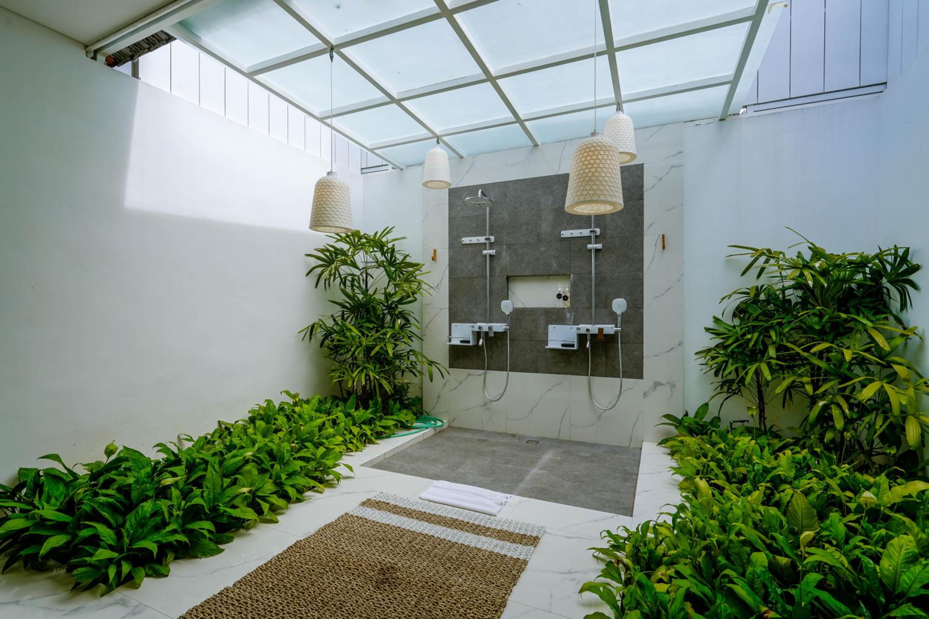 Photo 69