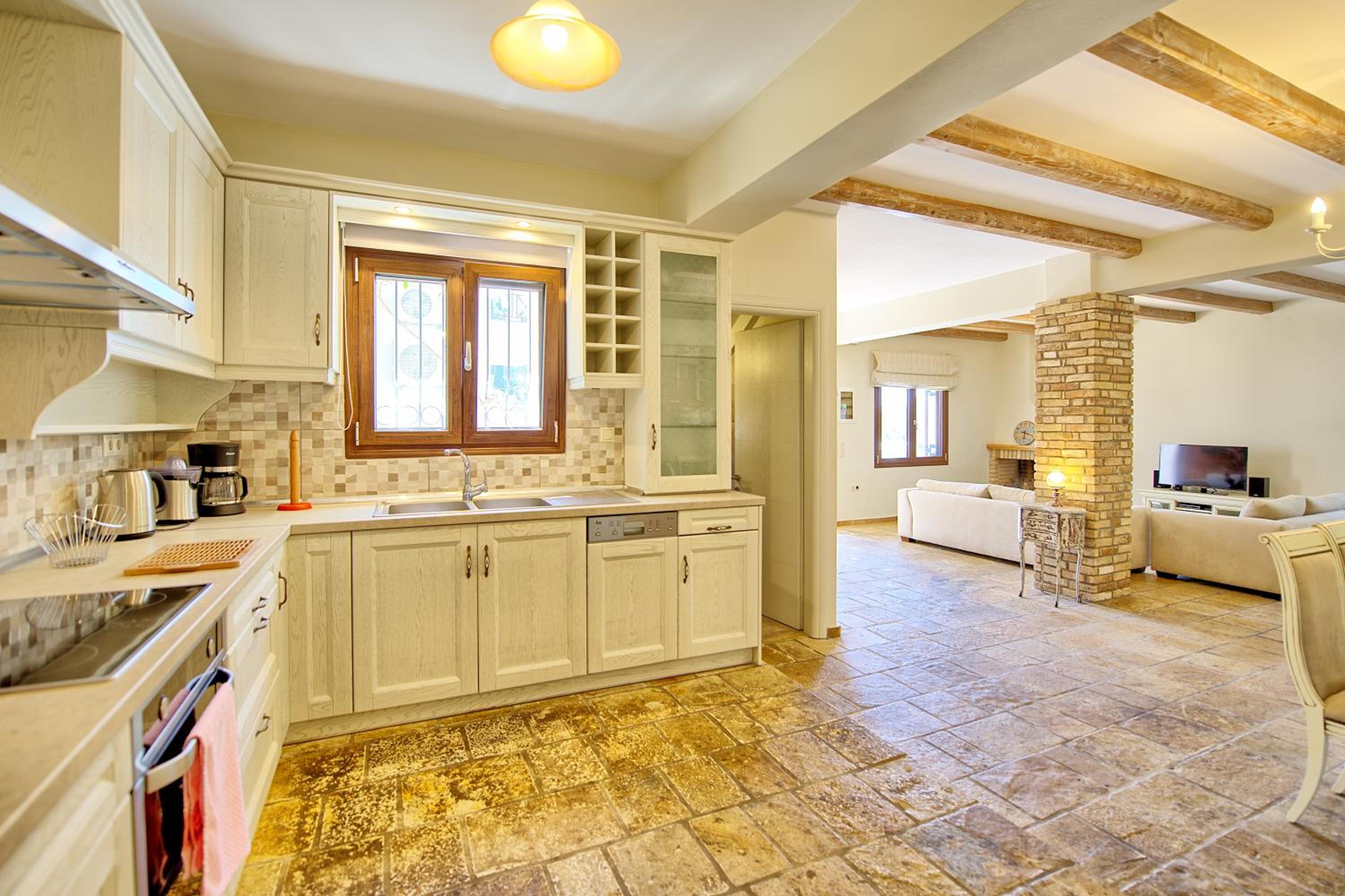 Villa Angie - 150m2 Nature Retreat with Private Pool in Nymfes by PosarelliVillas