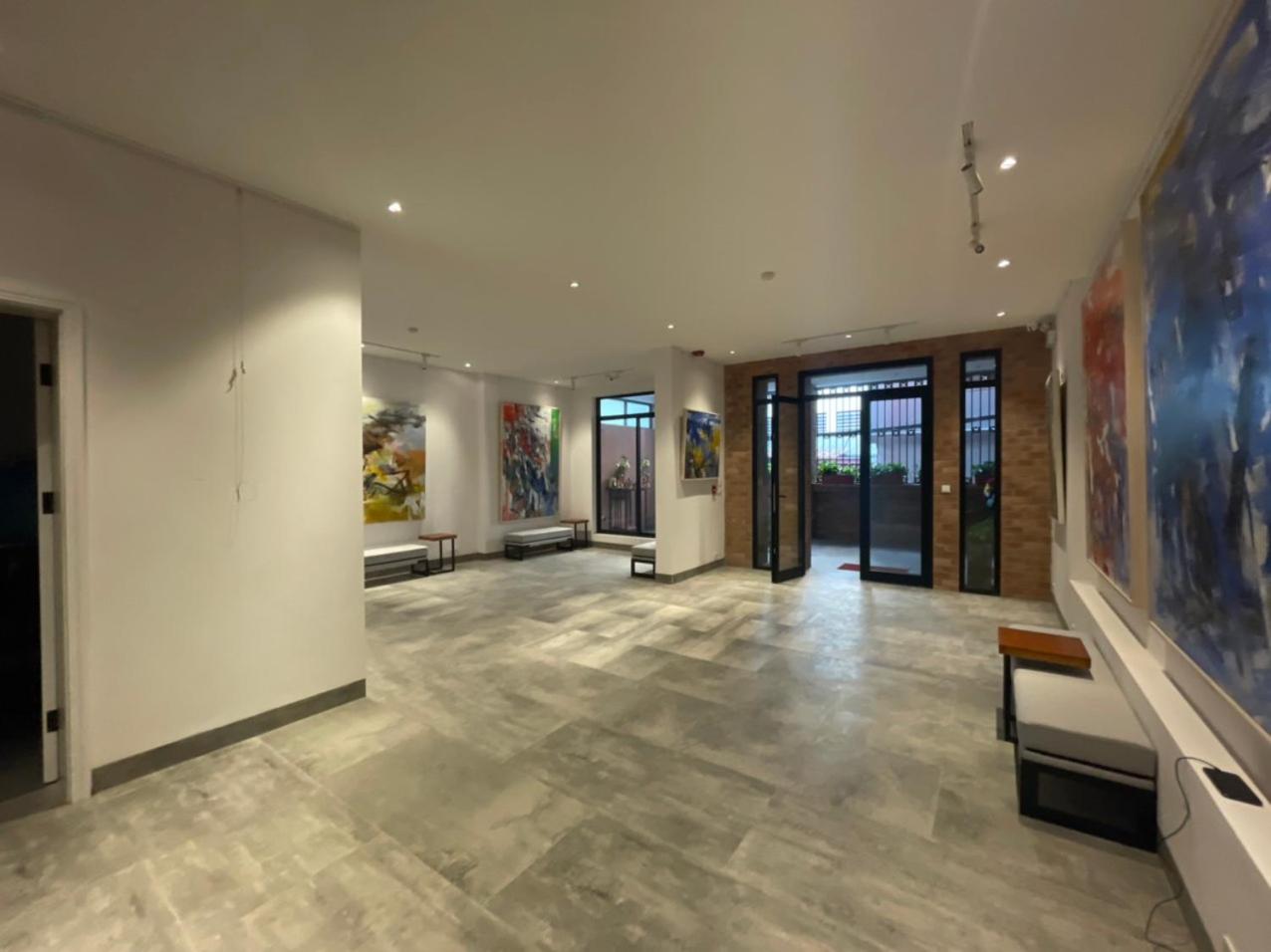 Luxe Paradise Residence 88 Tu Hoa