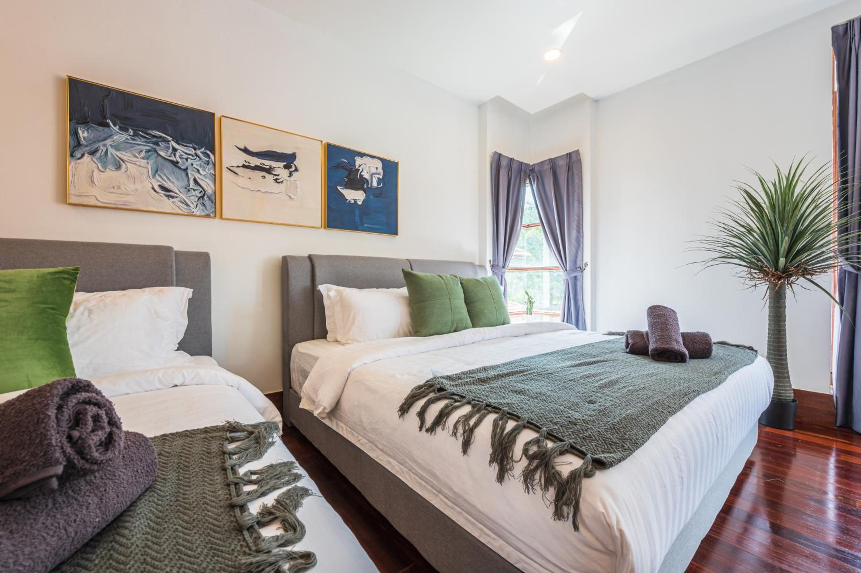 Tropical Bliss Luxe 5BR 30Pax Private Pool Villa KL by Verano