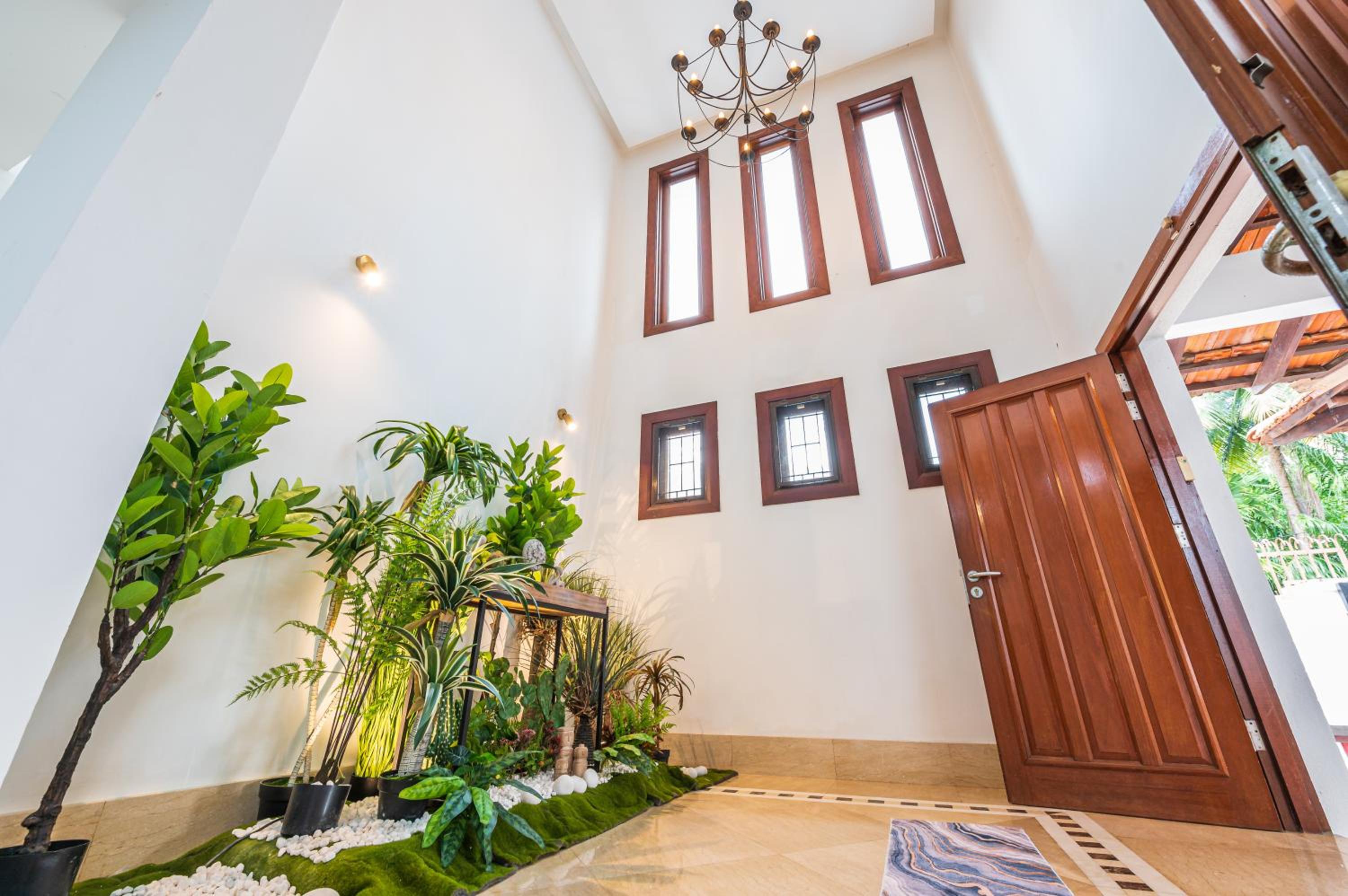 Tropical Bliss Luxe 5BR 30Pax Private Pool Villa KL by Verano