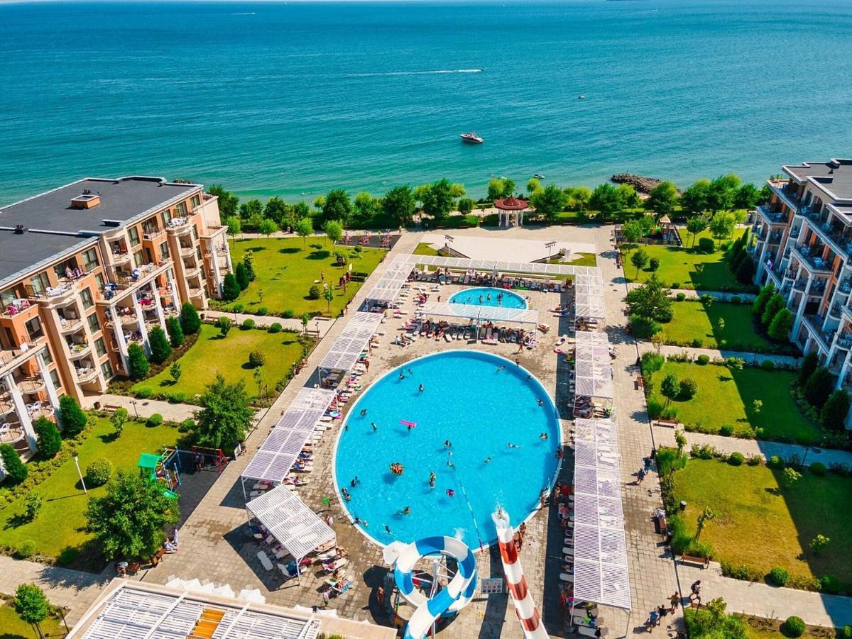 SEA VIEW Apartment on the Sunny Beach