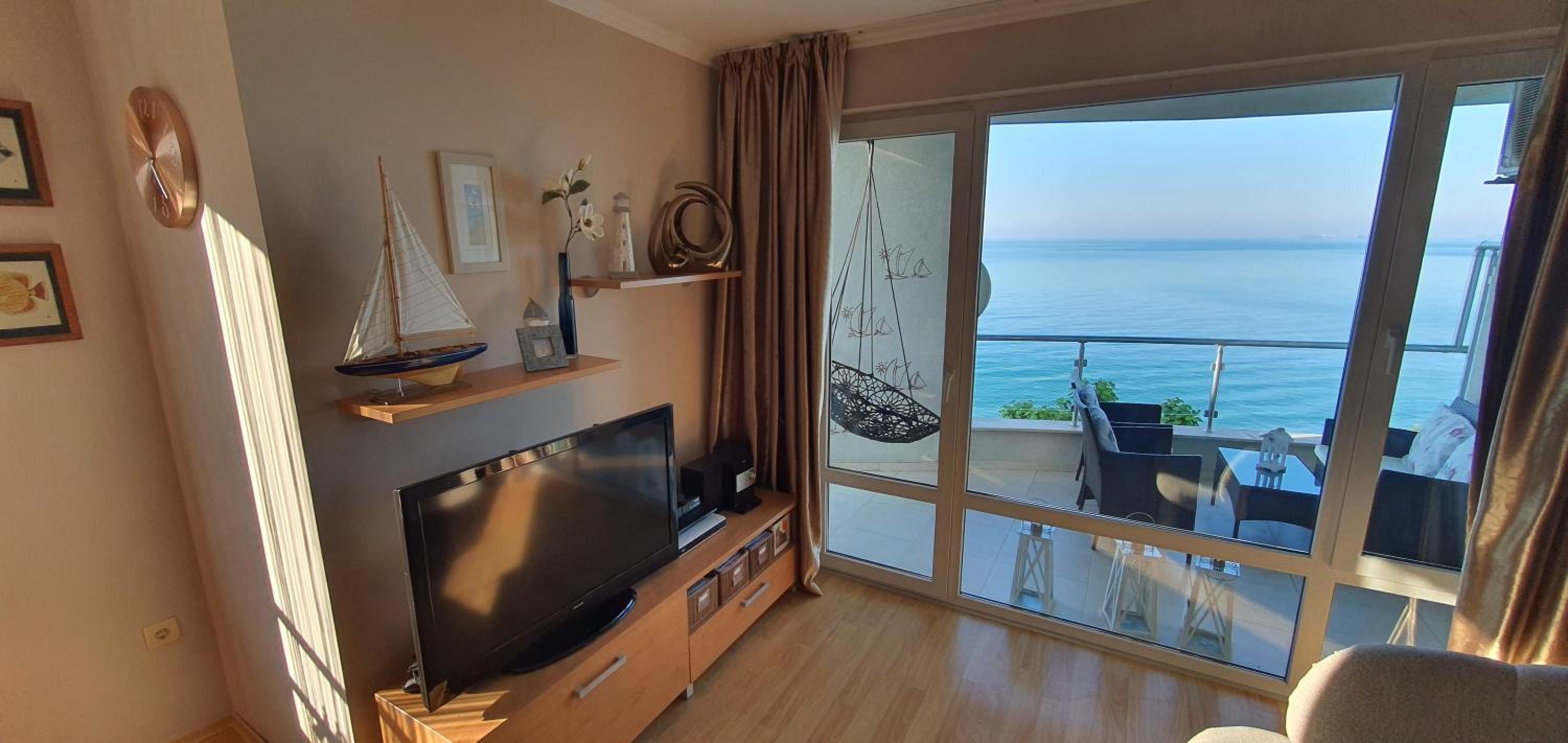 Alex Beach Apartment