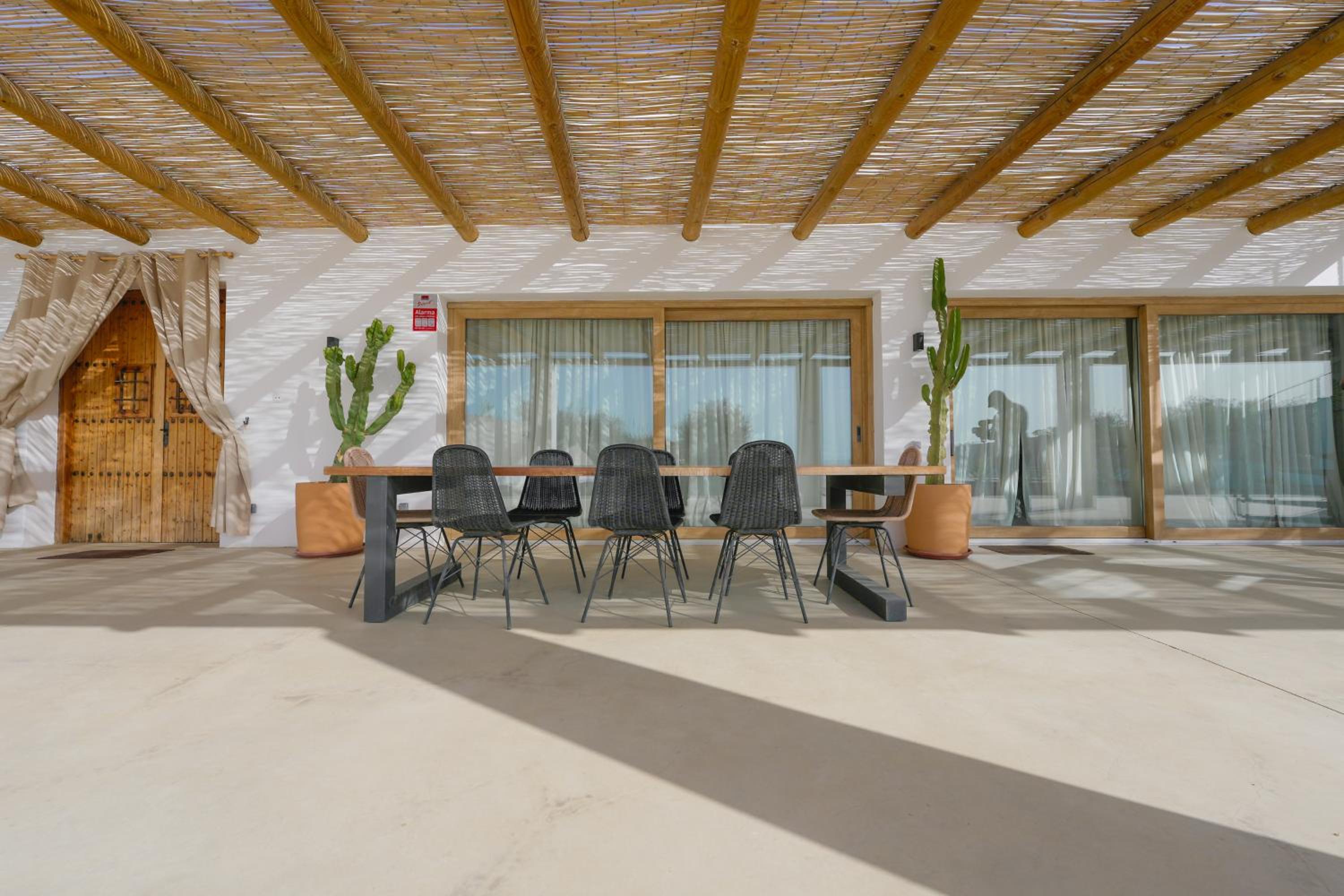 Moott Homes Suites Villa Costacabana