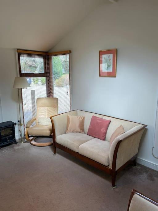 Self catering apartment at Beechwalk House. view 2