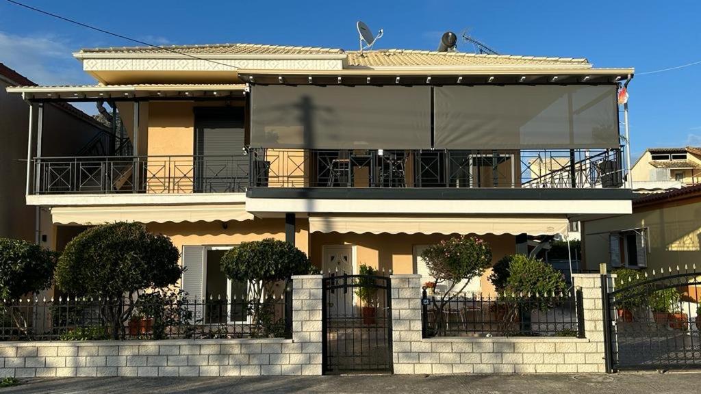Ioulia`s Apartments