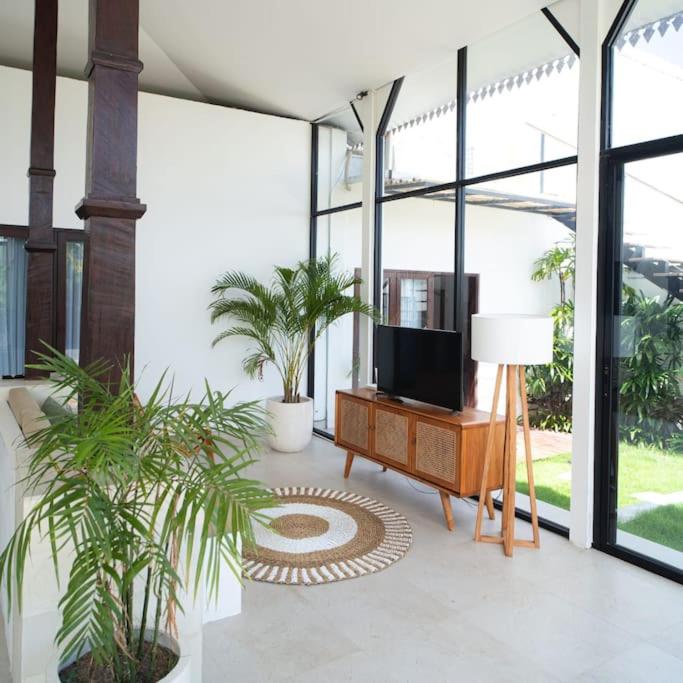 Villa Elena Z