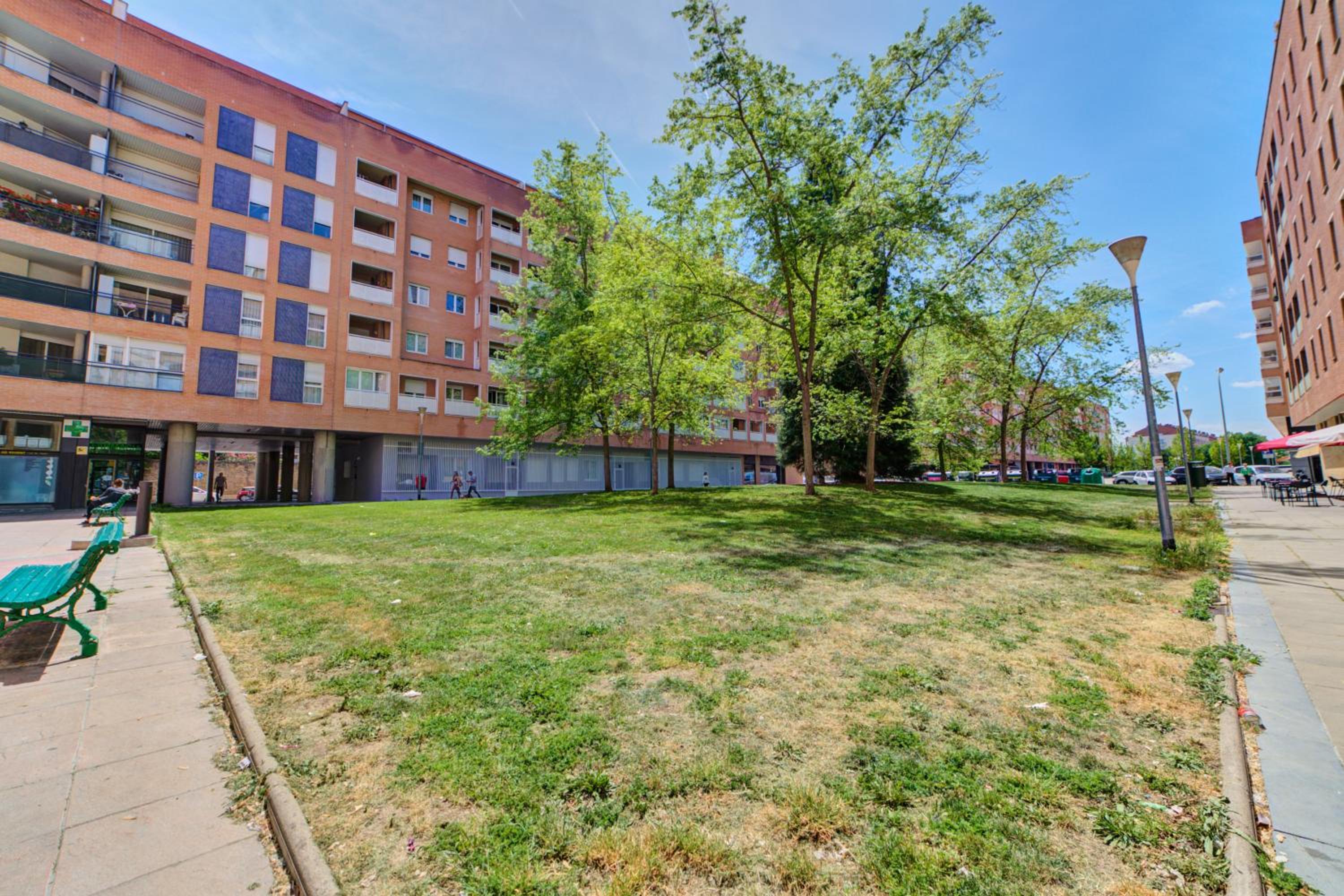 Apartamentos Pamplona Confort by Clabao