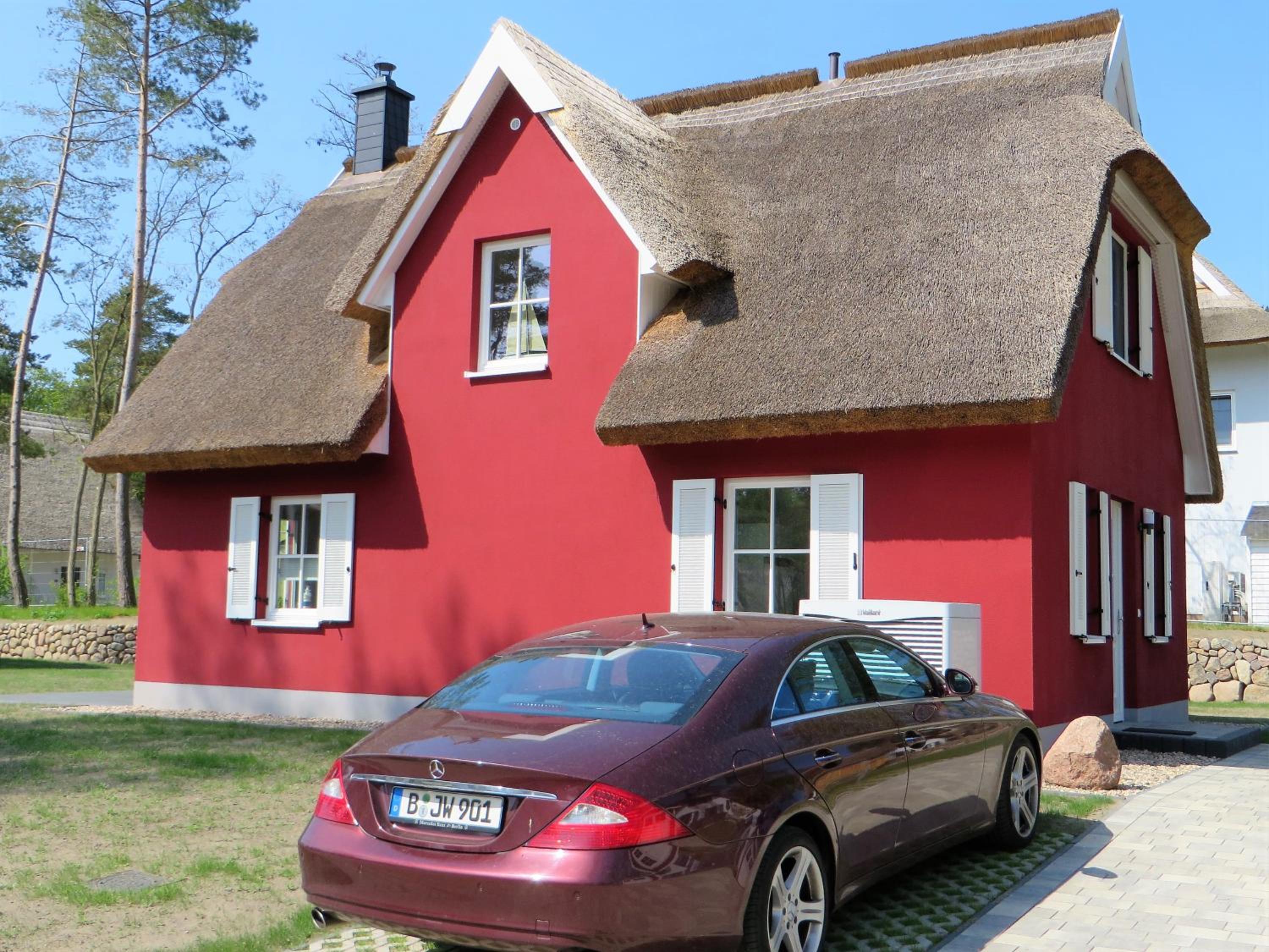 Reetdachhaus am Haff mit Sauna, Terrasse und WLAN view 3