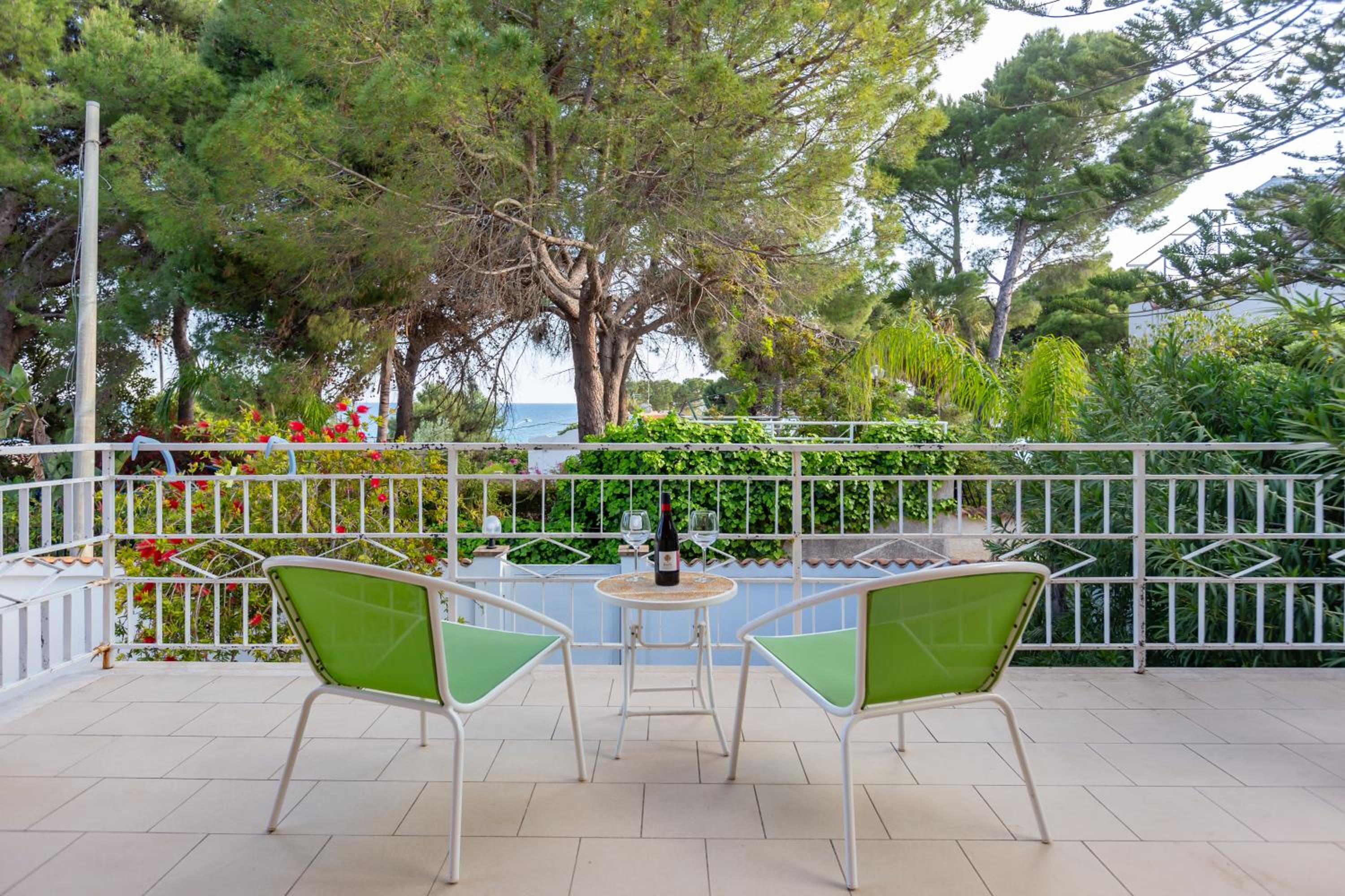 Villa Urania by Ortigia Apartments view 2