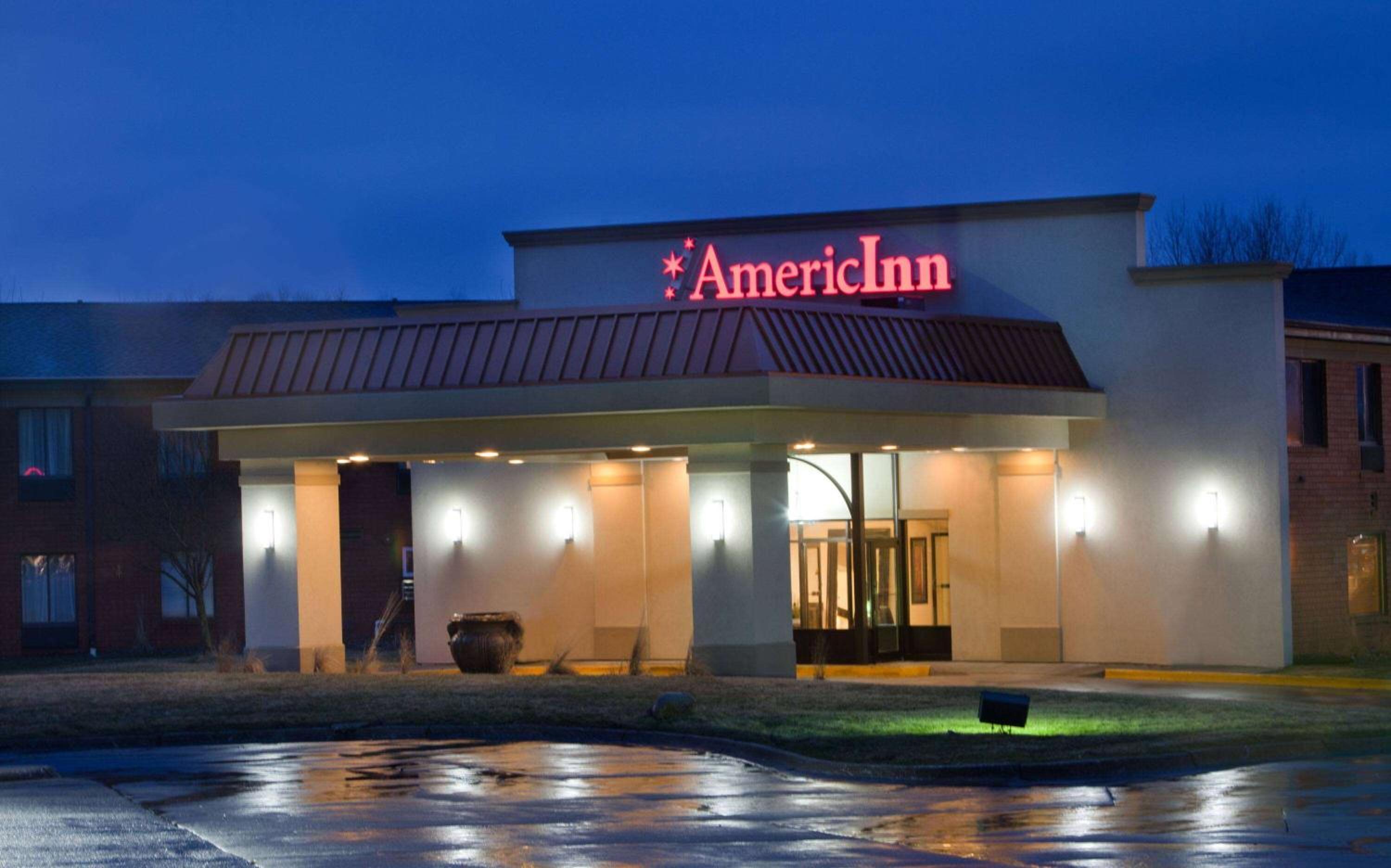 Des Moines Vacations - AmericInn by Wyndham Johnston Des Moines - Property Image 1