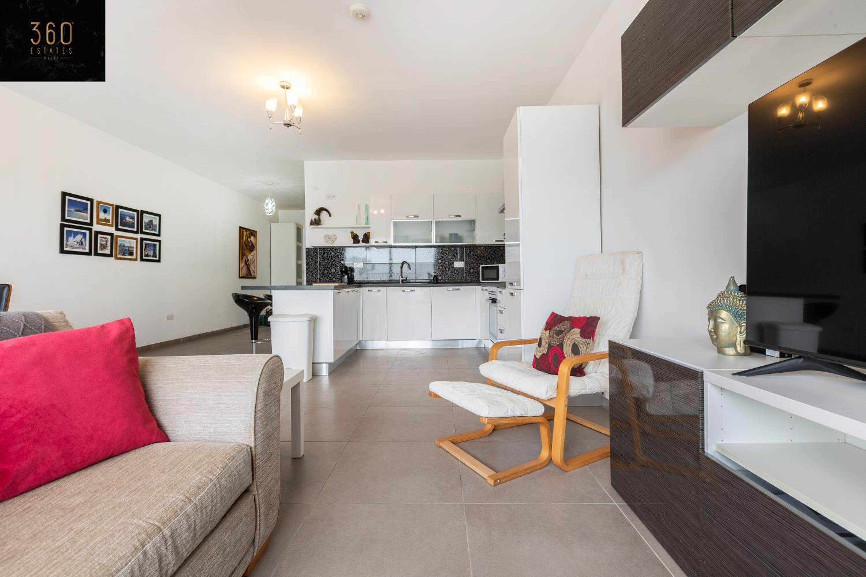 A charming, relaxing 2BR Home in St Julians w/WIFI by 360 Estates photo 4