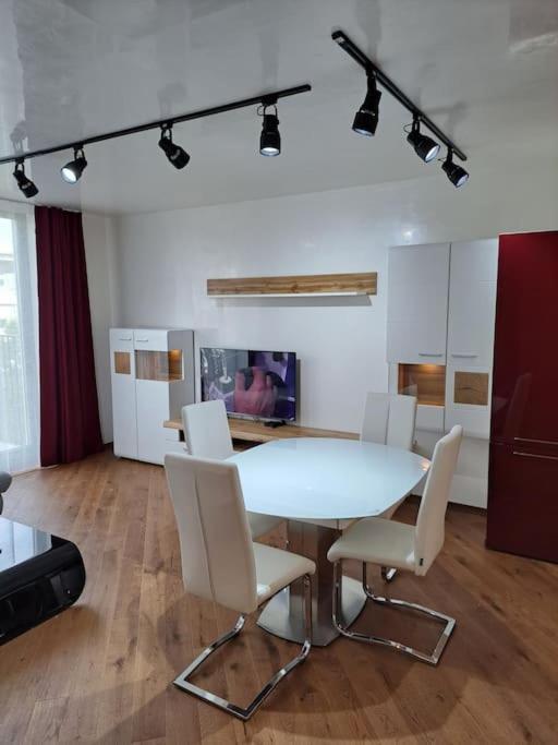 Luxury apartment in building K55 with free garage