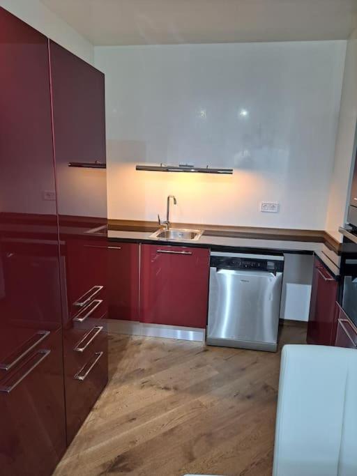 Luxury apartment in building K55 with free garage